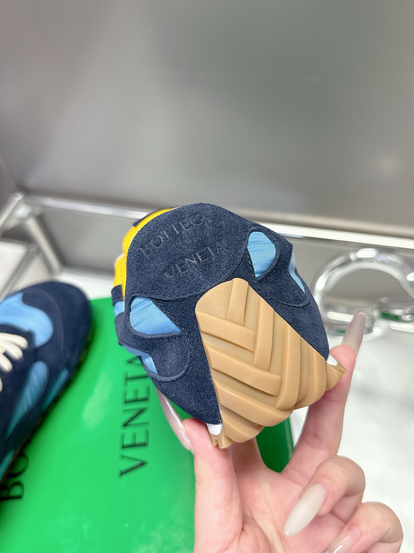 Miniatura 7