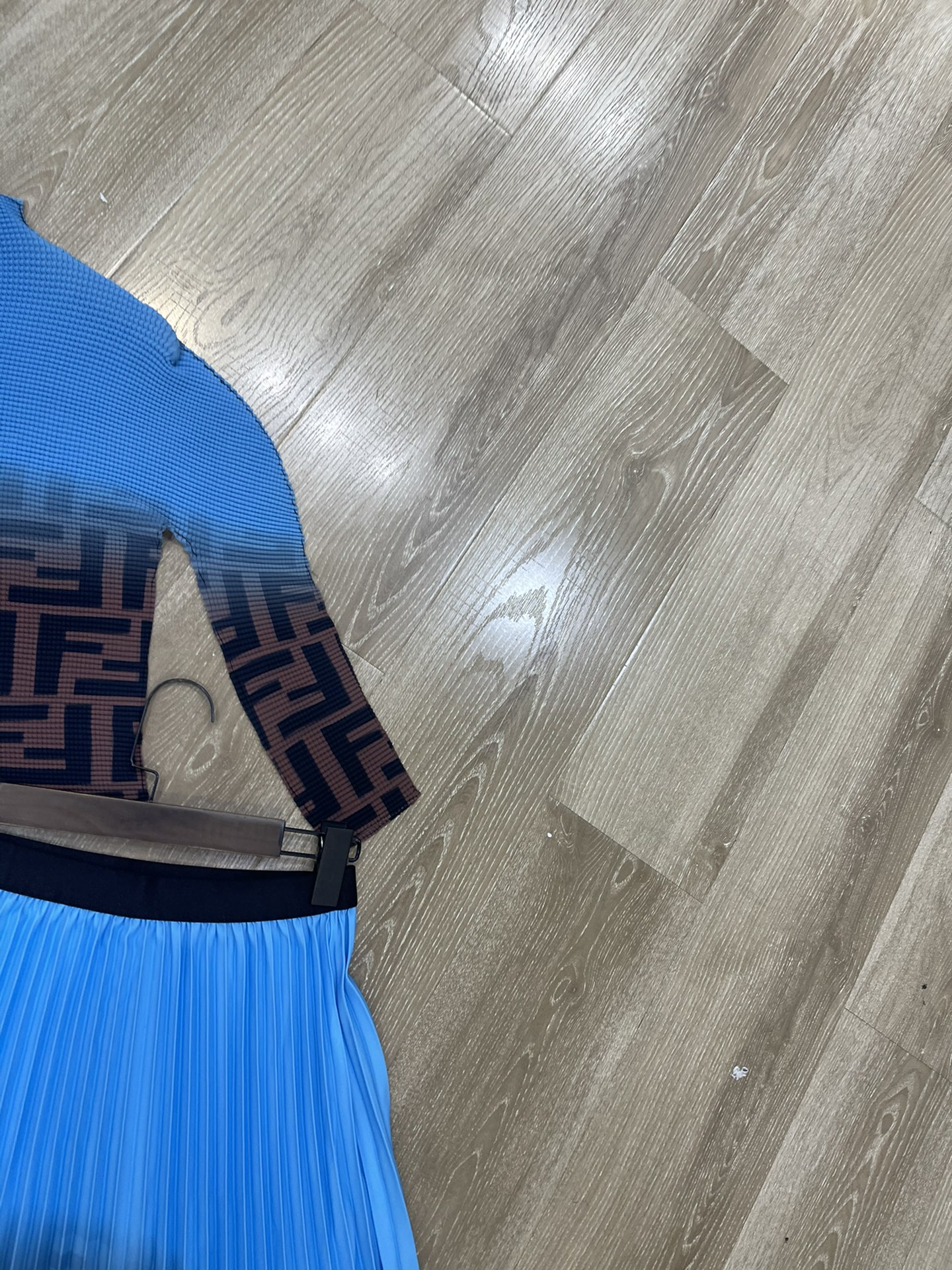 p552 High-end quality women’s outfit with F-packed new tarts Sml - 图片 4