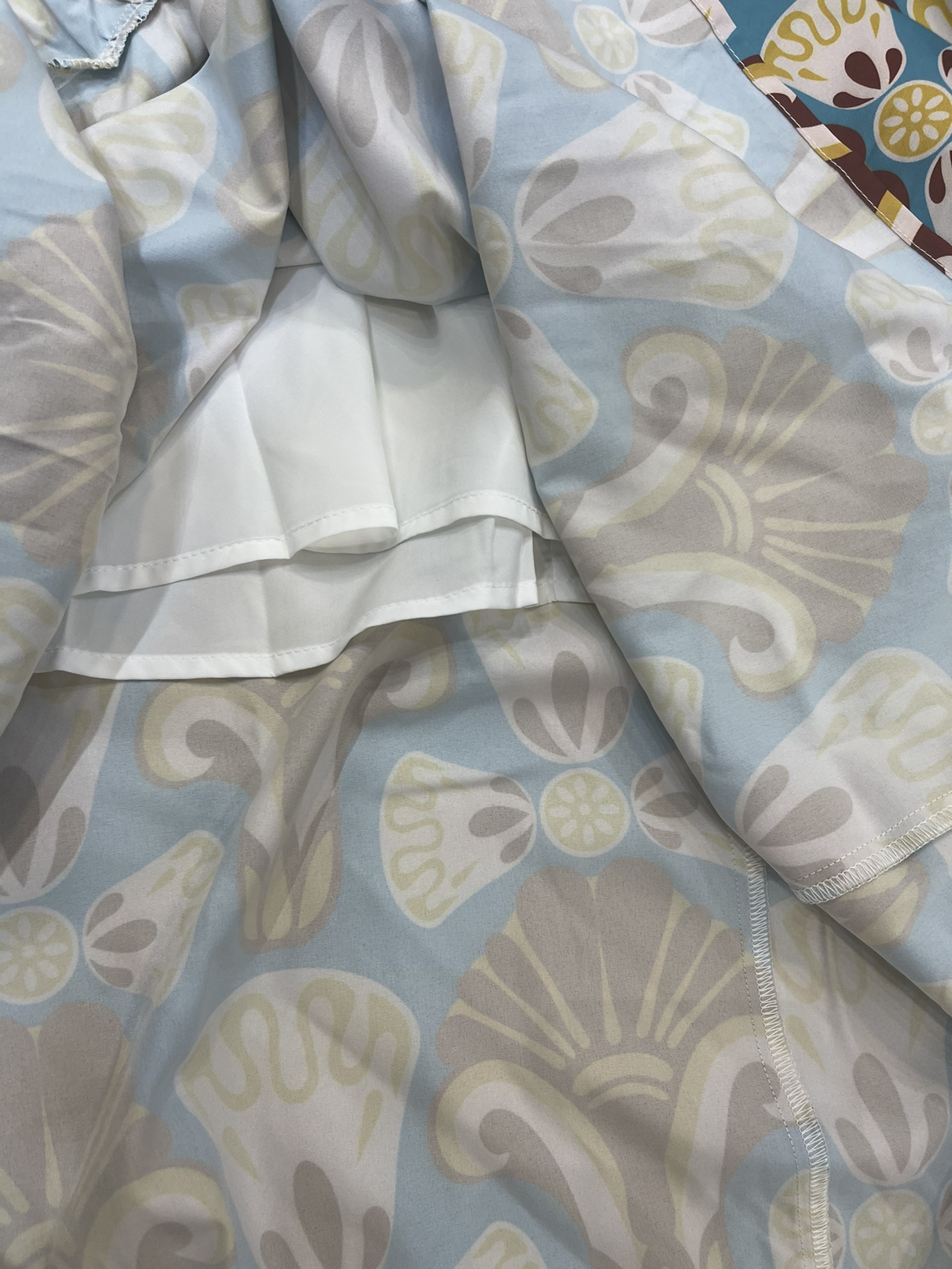 High-End Quality Women’s Suit with New Beak Detail and Lantern Cuff Dress Sizes SmlXL - 图片 5