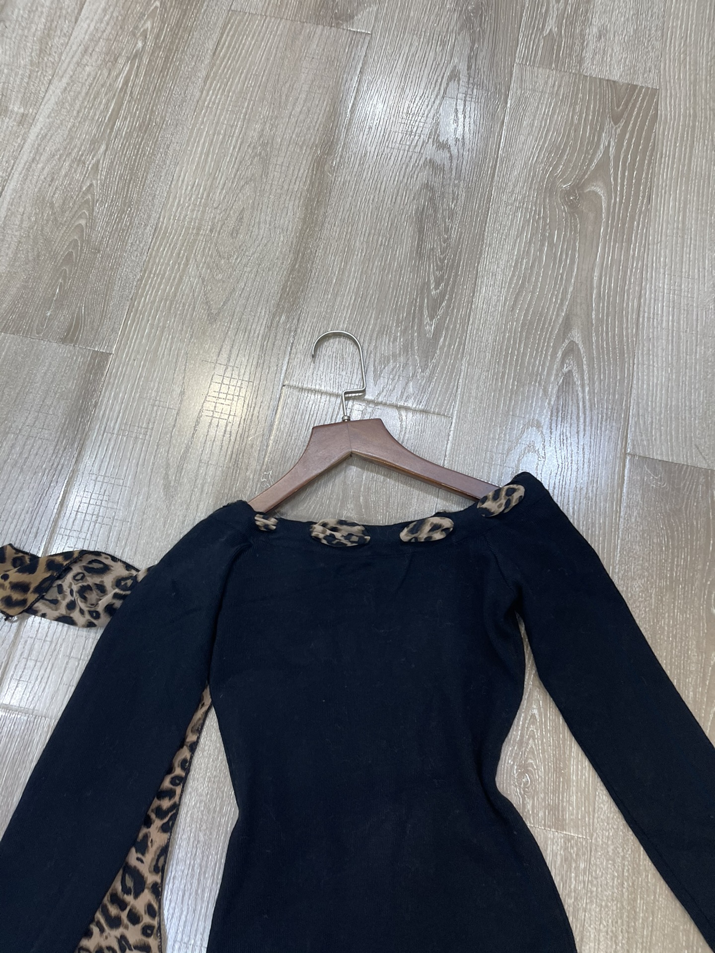 P437 High-end, high-quality women’s suit with YSL-style cheetah butterflies stl - 图片 8
