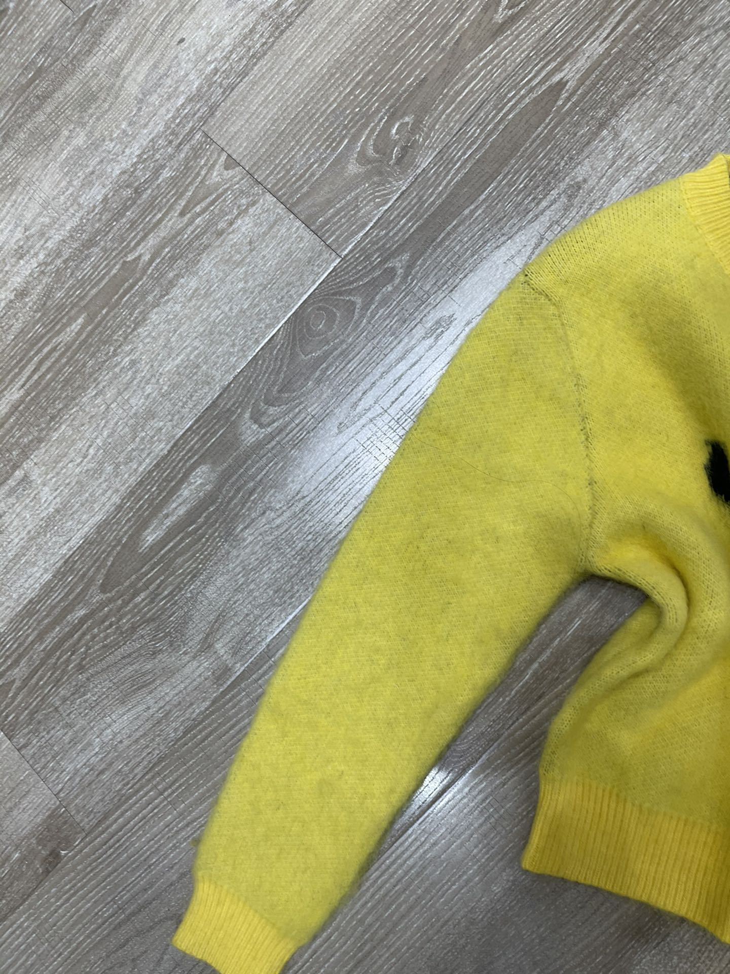 High-end Women’s Suit with Moschino’s New Style Package for Fall Fashion - 图片 3