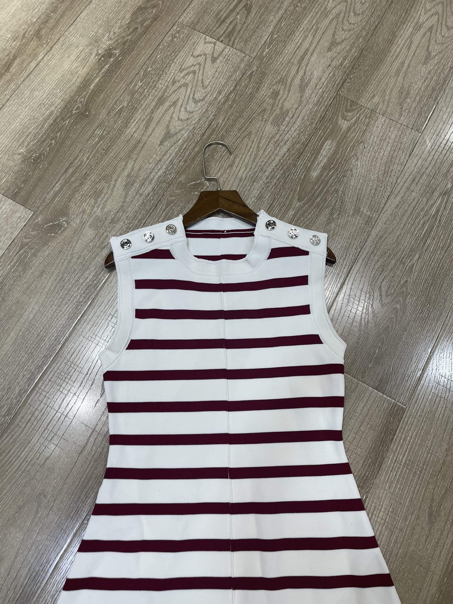 High-quality Women’s Clothes: Autumn Air-Synthesis Tires Striped Dress Set - 图片 2
