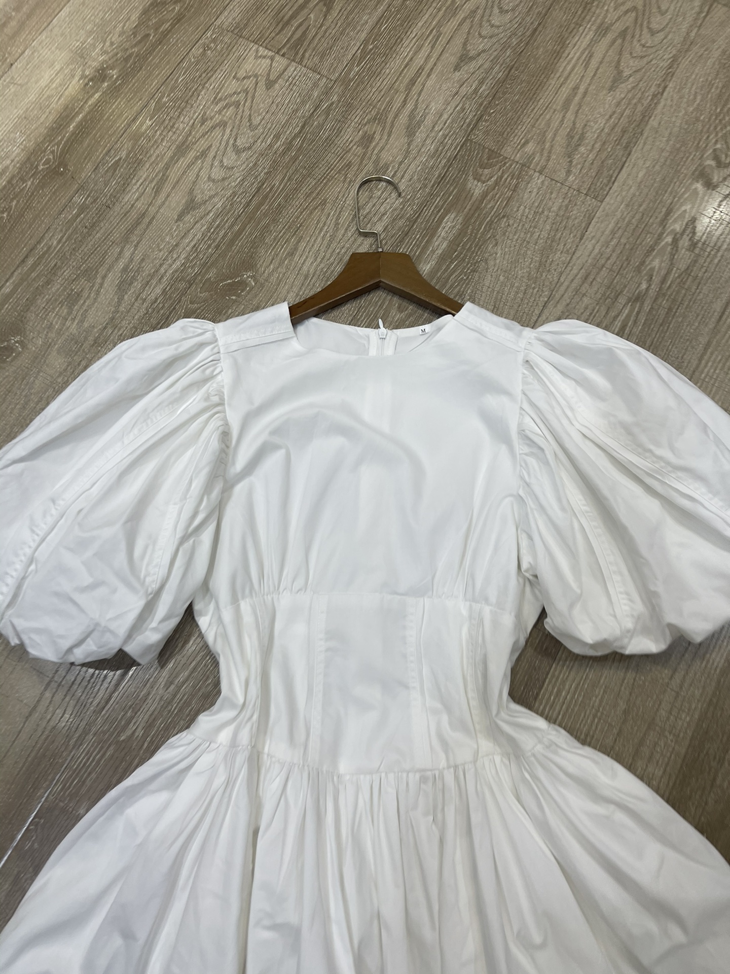 High Quality Women’s Clothes: Round-collar Wrinkled Bubble-sleeved Dress in Smlxl Sizes - 图片 2
