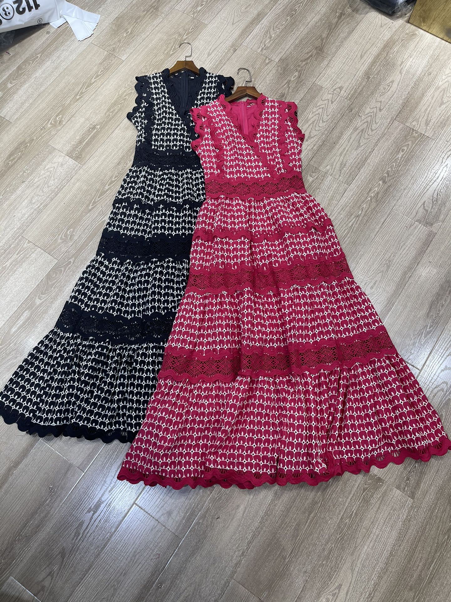 P667 High Quality Women ‘ s Clothes with Packed Sandro ‘ s New Grail V-collar-free dress Smlxl