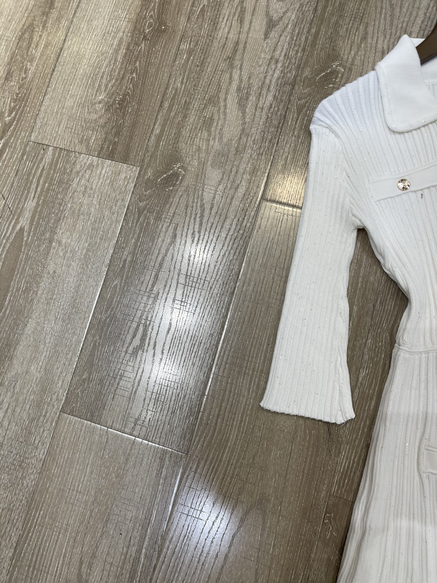 High-End Women’s Dresses: Maje Package vs. Polo Knitted Dress with Sml Eu Gymnasium Sleeve - 图片 3