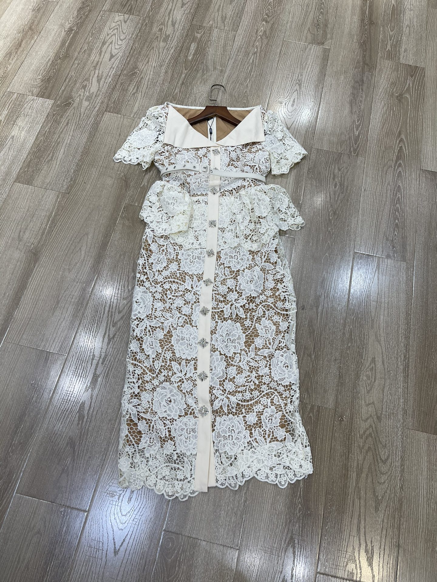 p636 High-end quality women’s dress with a new ps. Smlxl