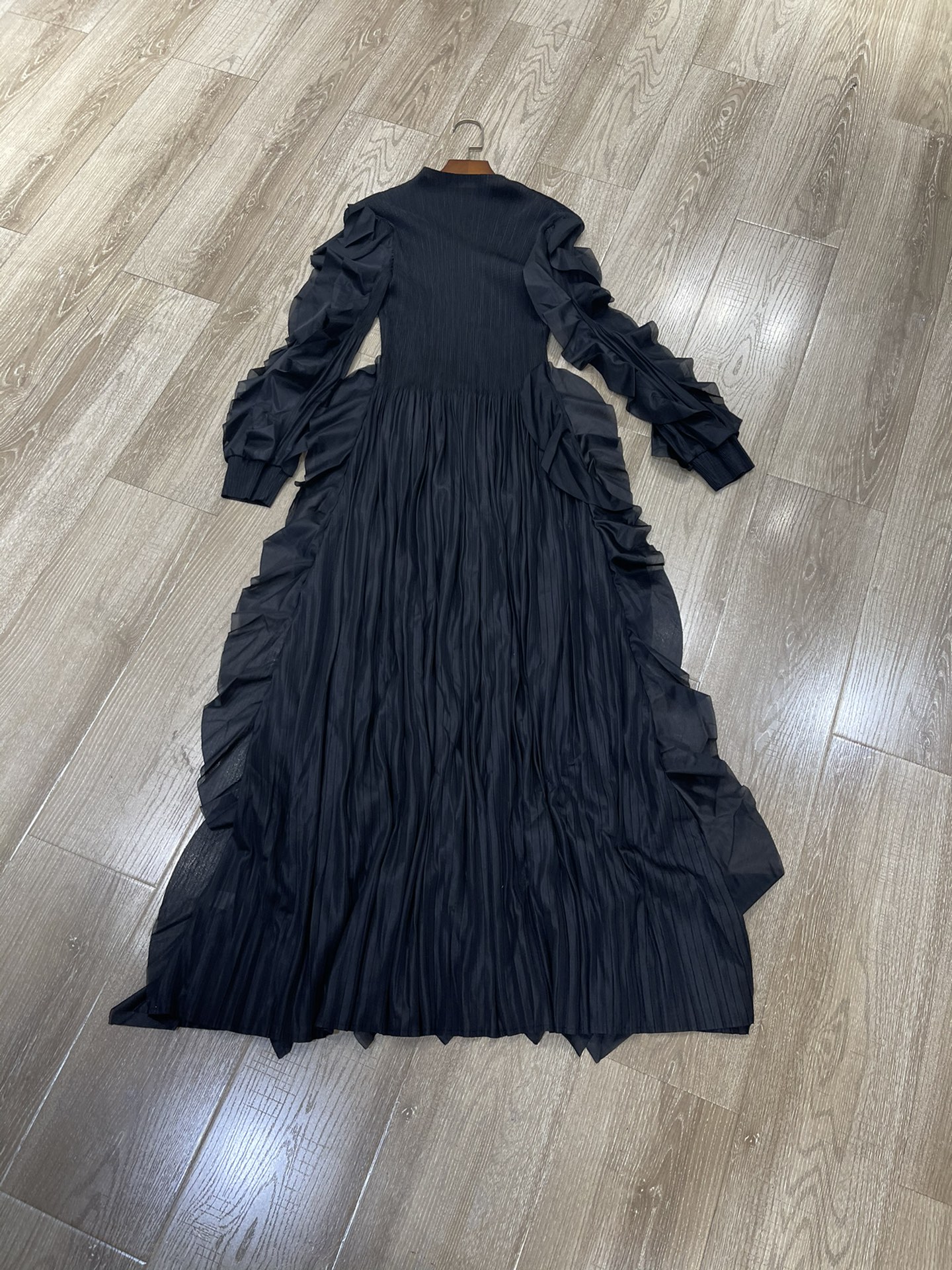 High Quality Women’s Clothes: Three-Piece Packing with Colorful Collars. - 图片 6