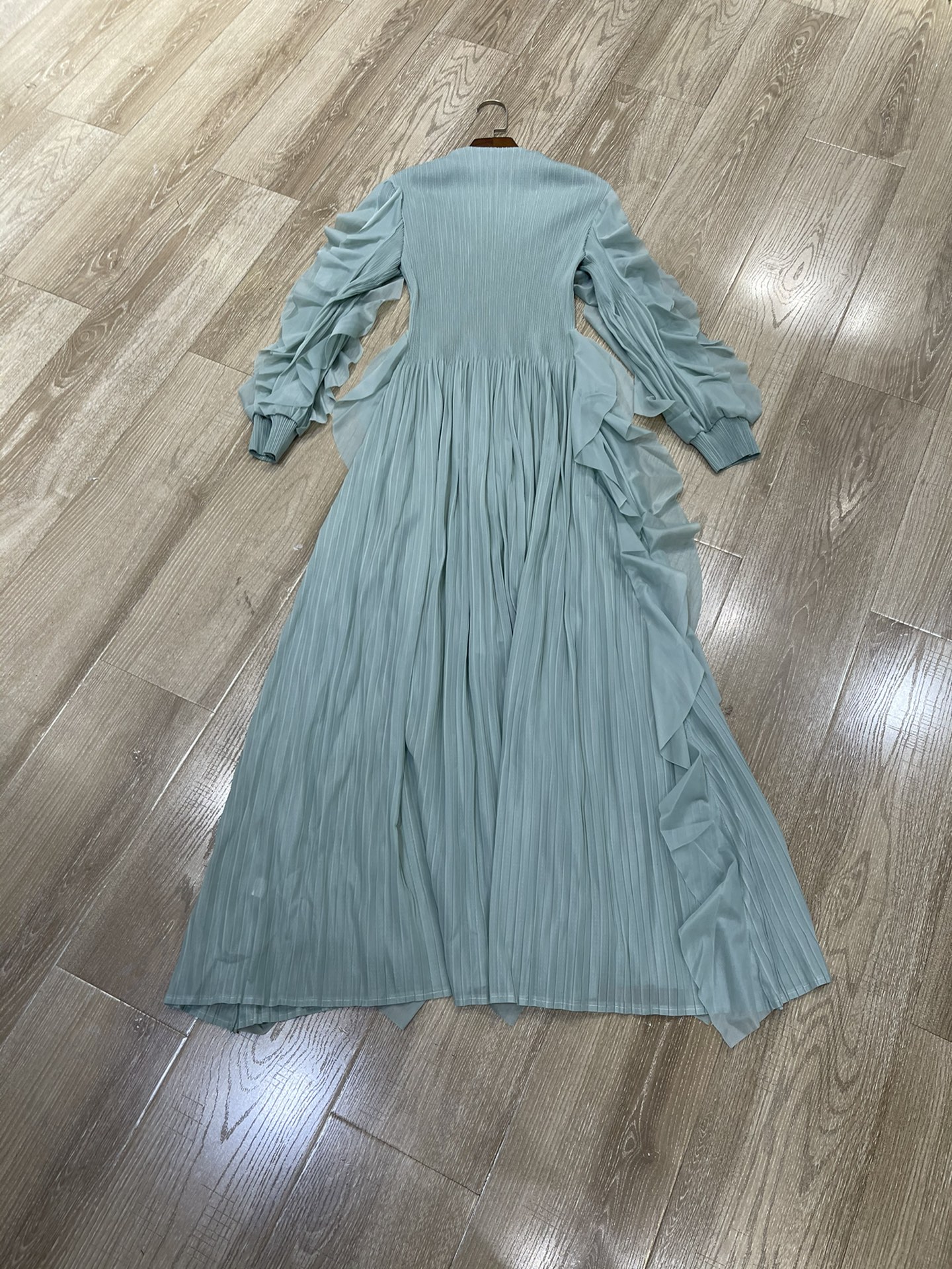 P588 High Quality Women’s Clothes in Colorful Three-Piece Sets. - 图片 6
