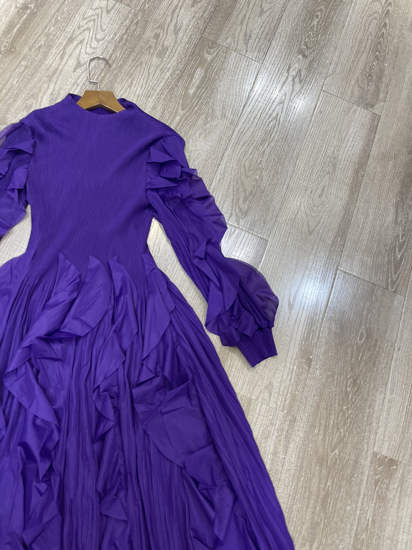 P588 High Quality Women’s Clothes: Three Houses in Pack, Clean & Colorful Styles - 图片 4