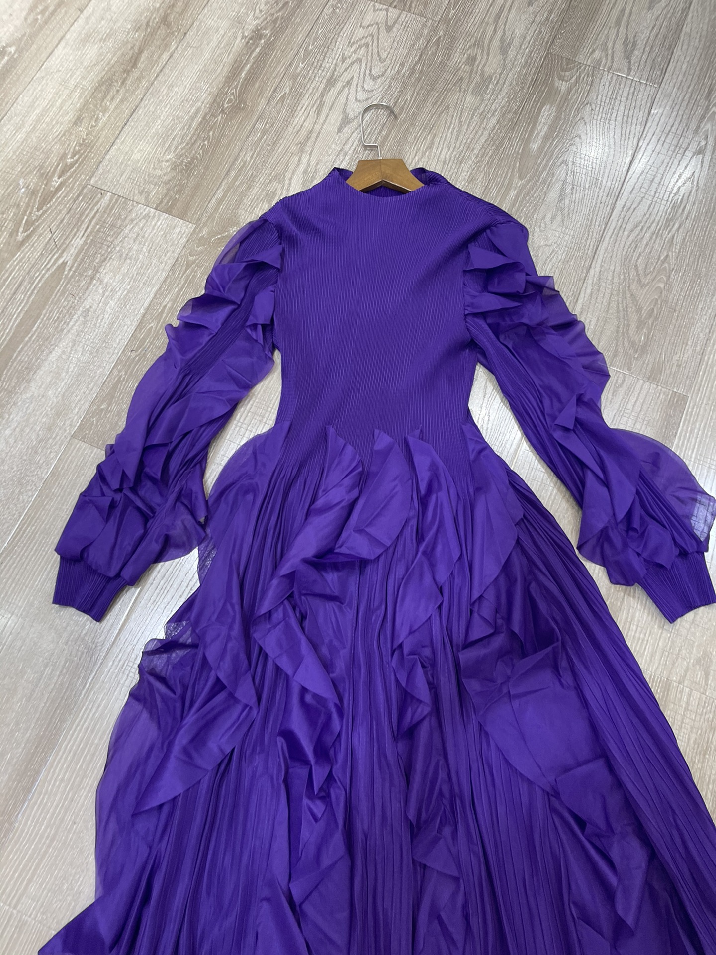 P588 High Quality Women’s Clothes: Three Houses in Pack, Clean & Colorful Styles - 图片 2