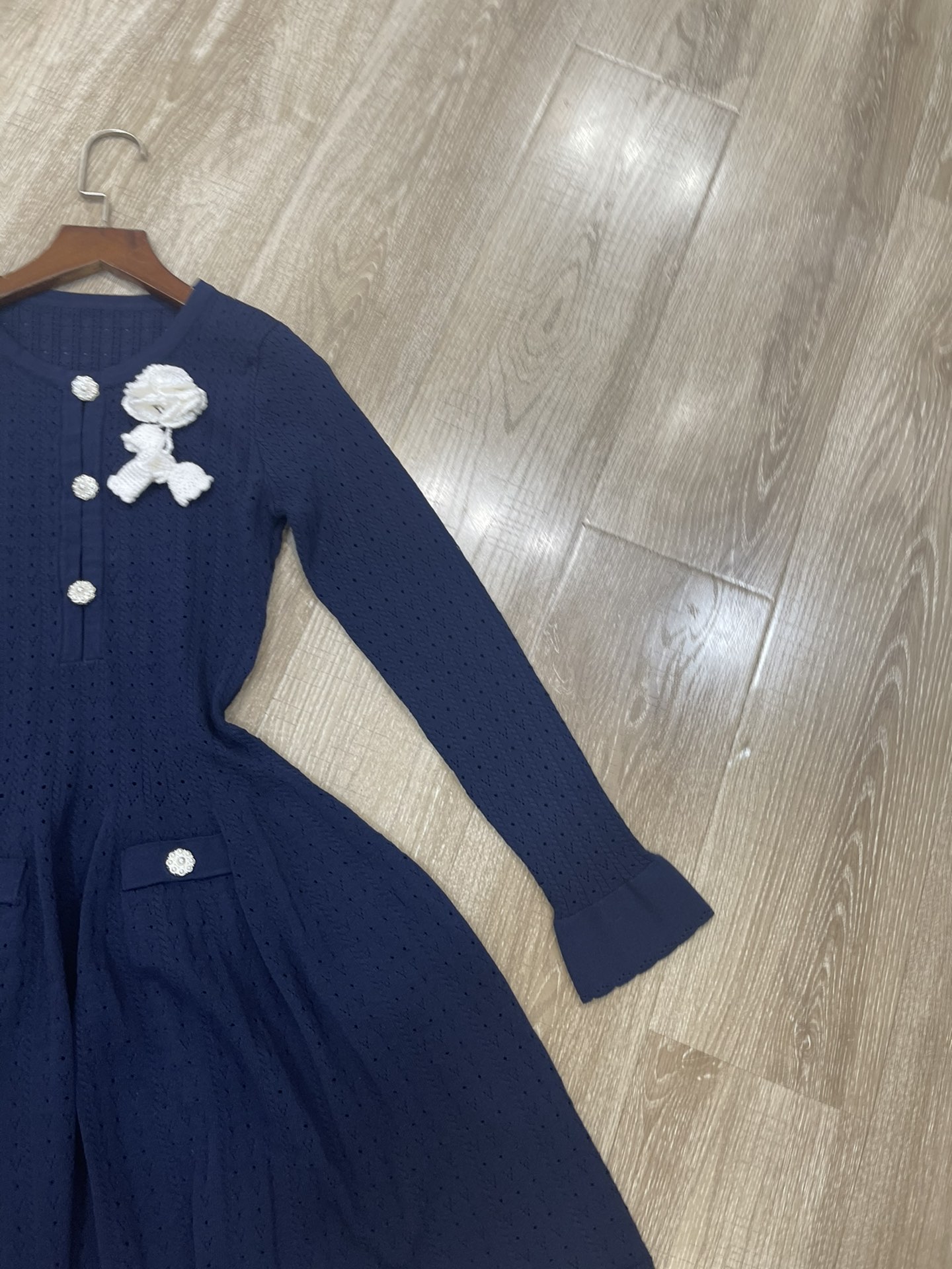 2025 New Blue Air-Knitted Women’s Clothing Collection - 图片 4