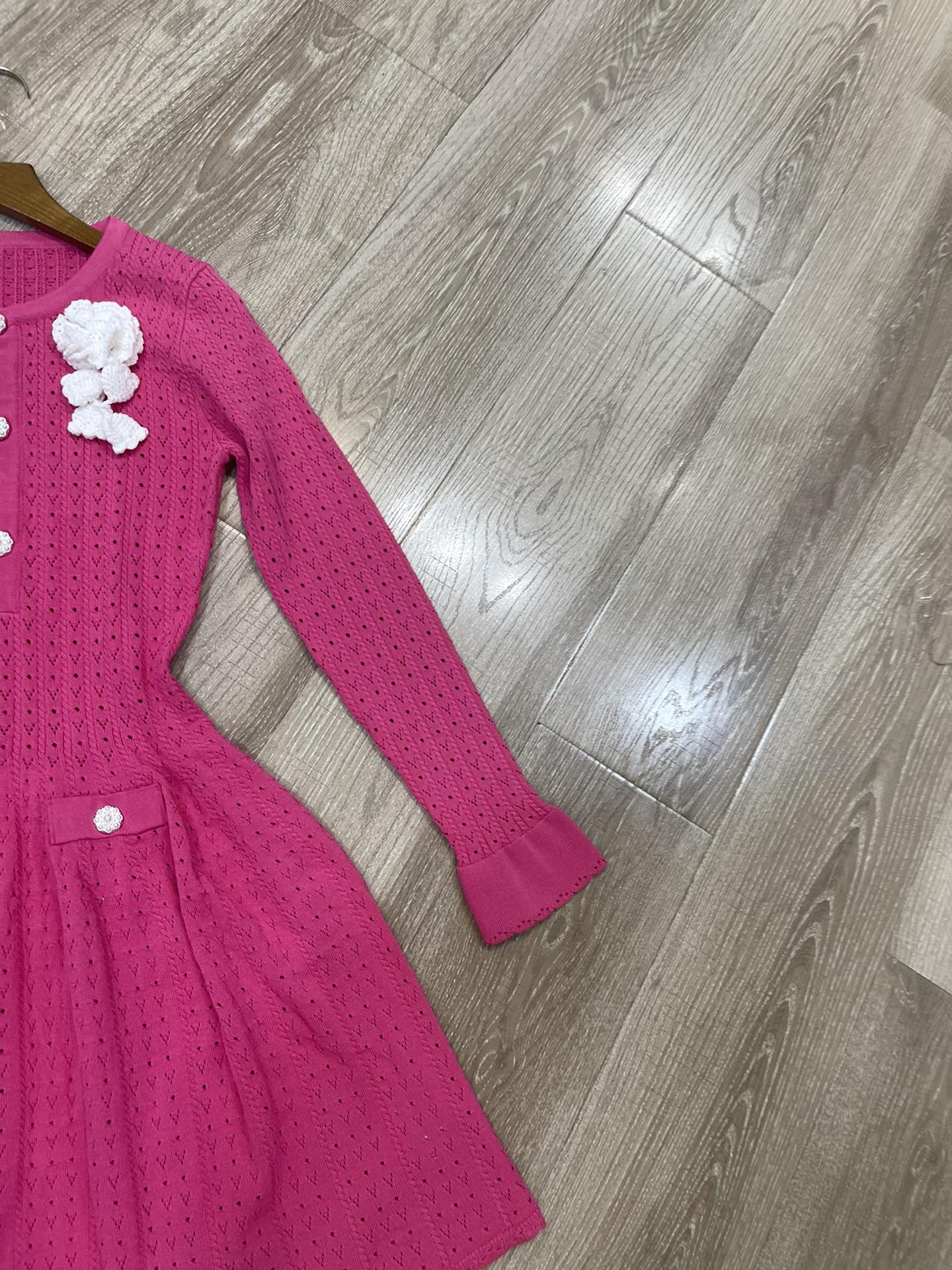 2025 New Blue Air-Knitted Women’s Clothes with High Quality Packaging - 图片 4