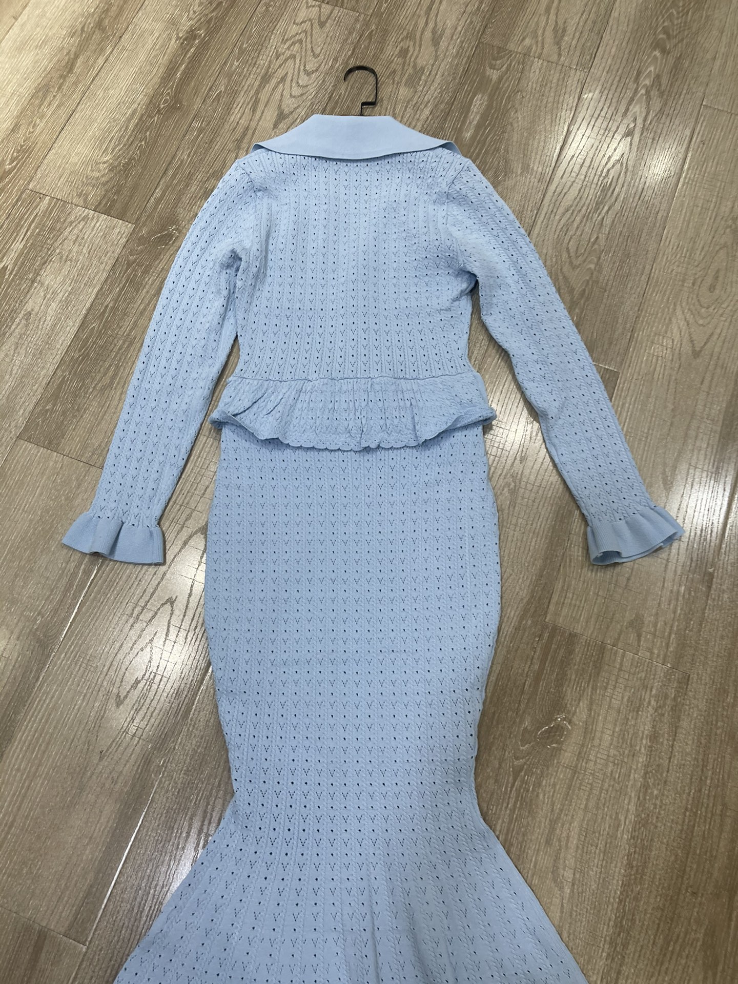 “Self-Portrait 2025: High-End Women’s Dress in Mist Blue Knitted Knits” - 图片 7