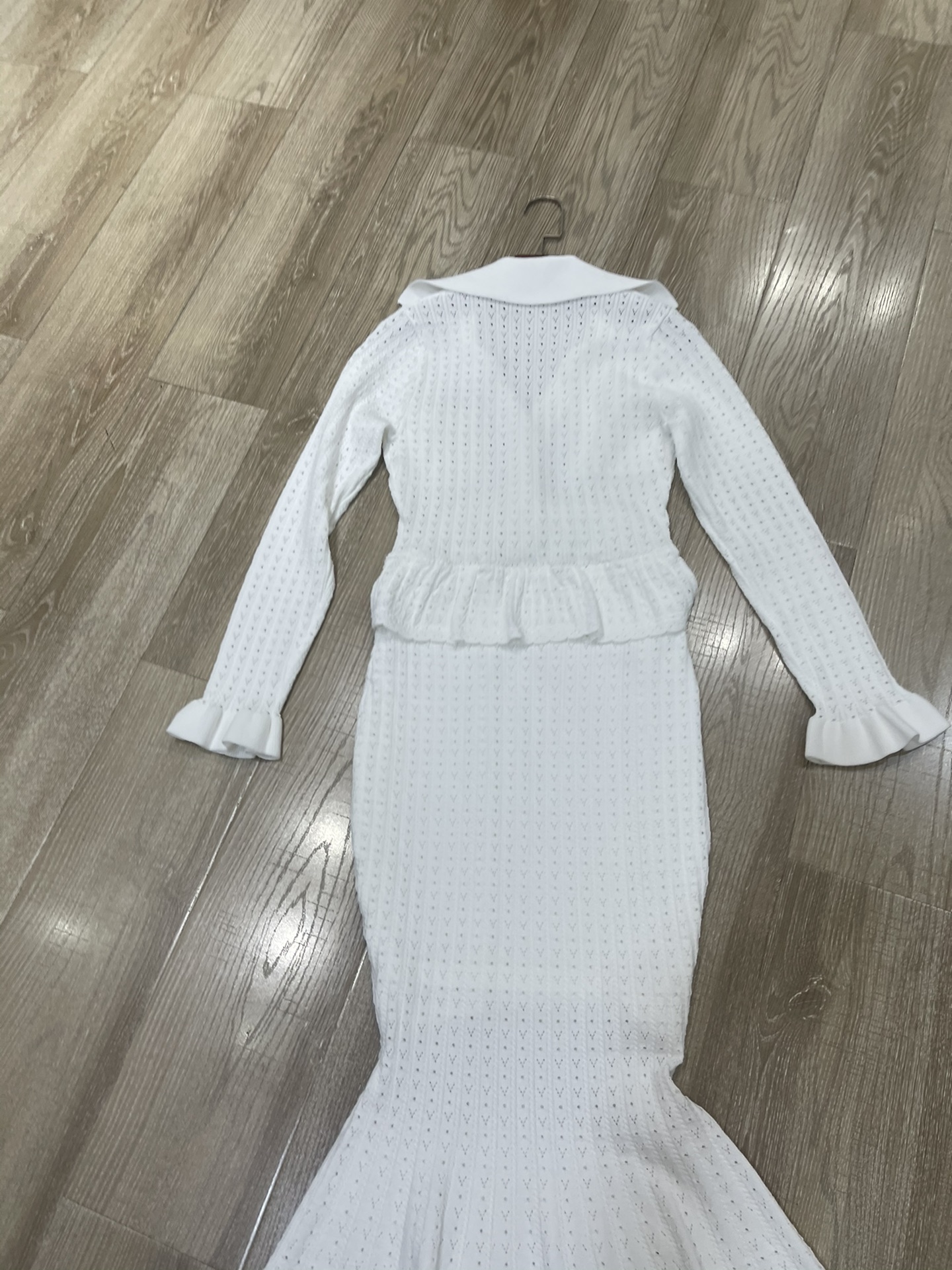 Title: P816 Self-Portrait 2025 Dress in Mist Blue Knitted Knits Summary: High-end women’s dress with V-neck, two knitted layers, and small size. - 图片 7