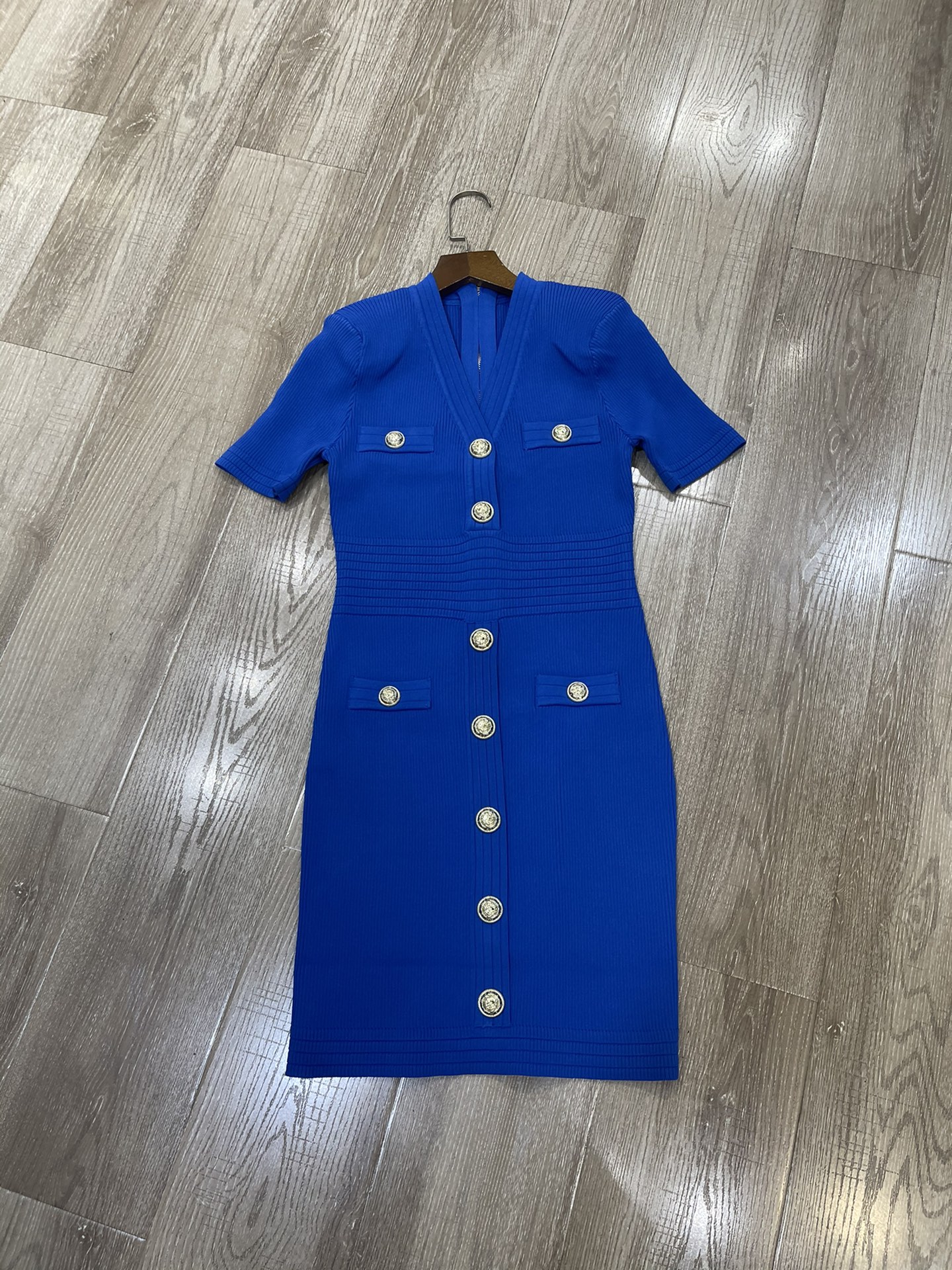 P576 High Quality Women’s Clothes with Packing B’s New Snack V-button dress suit, Sml