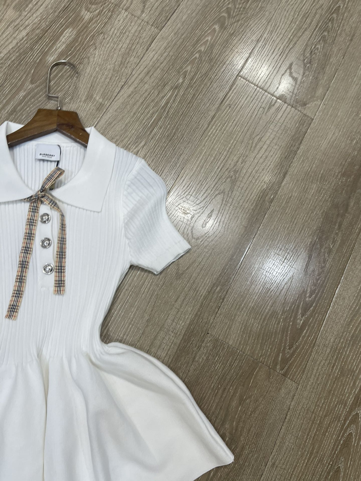 “2025 New Year’s School Women’s Clothes Collection: High Quality Knitwear with Stylish Packaging” - 图片 4