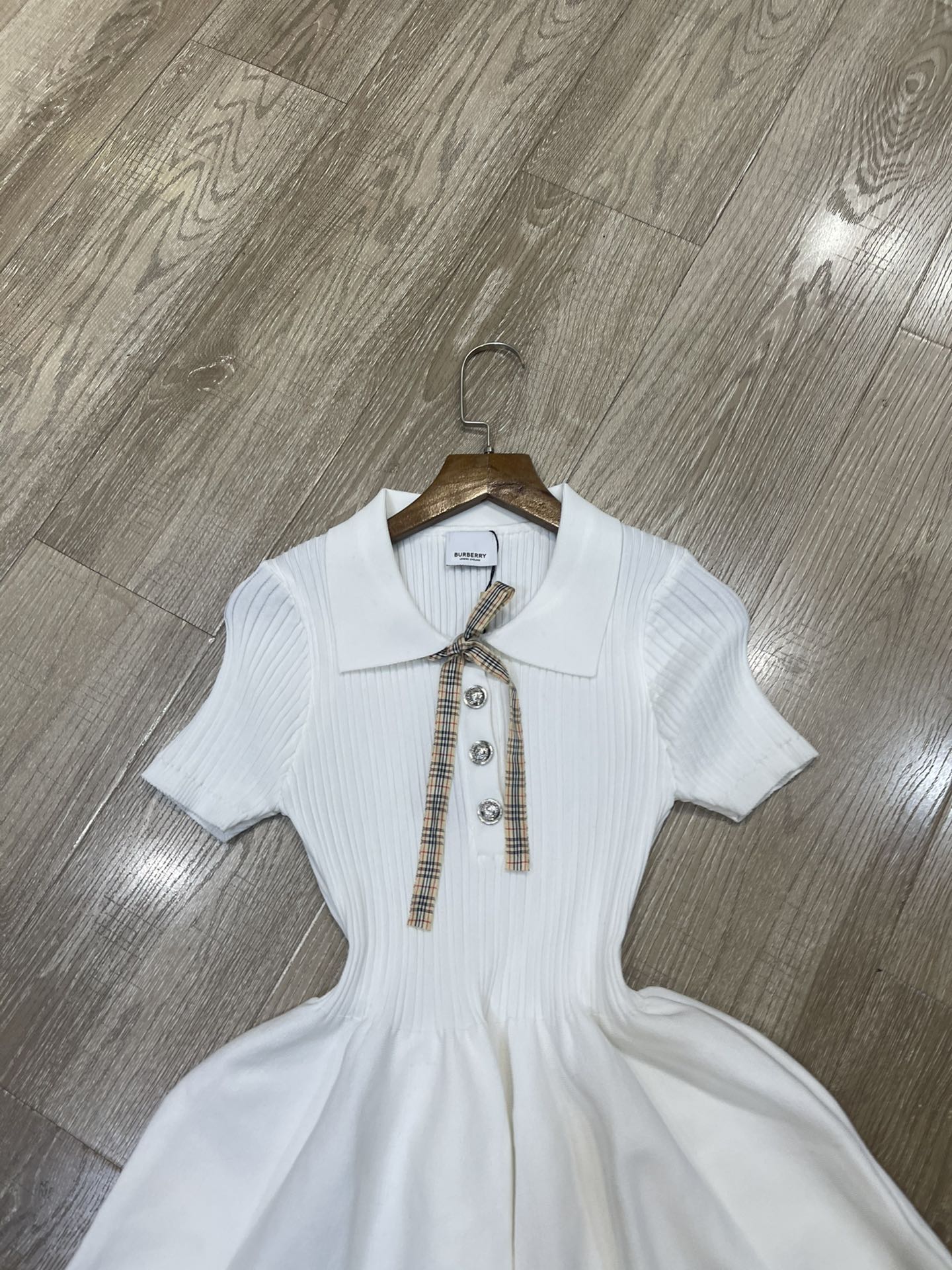 “2025 New Year’s School Women’s Clothes Collection: High Quality Knitwear with Stylish Packaging” - 图片 2