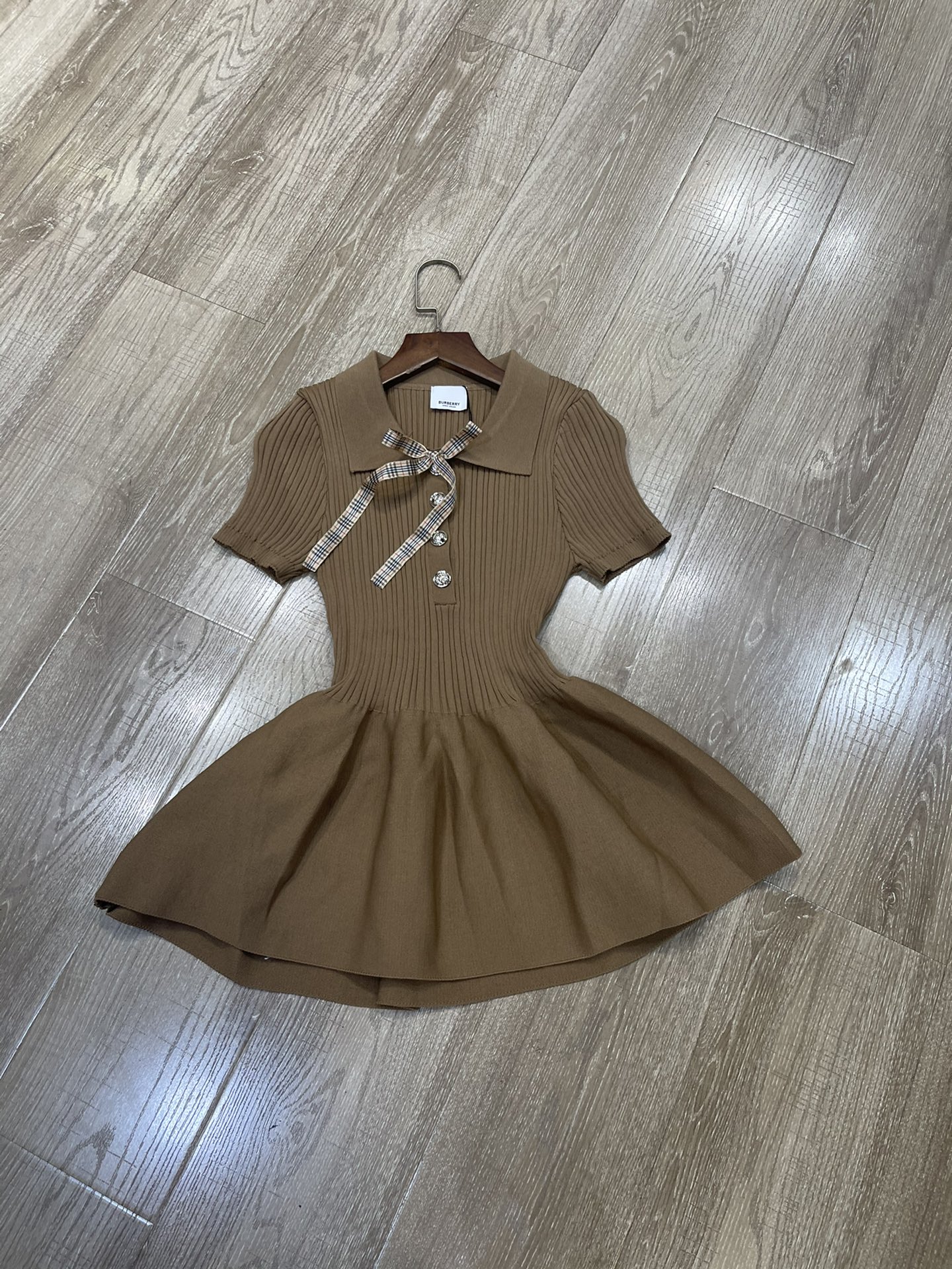 2025 School Polo: High-Quality Women’s Clothes with Packaging B - 图片 1