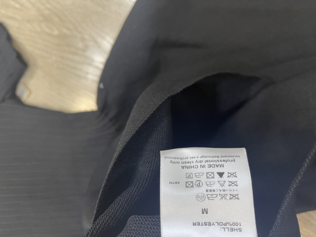 “2025 New Year’s School Women’s Clothes: High Quality Polo, Bowing, Knitting, SML Packaging” - 图片 8