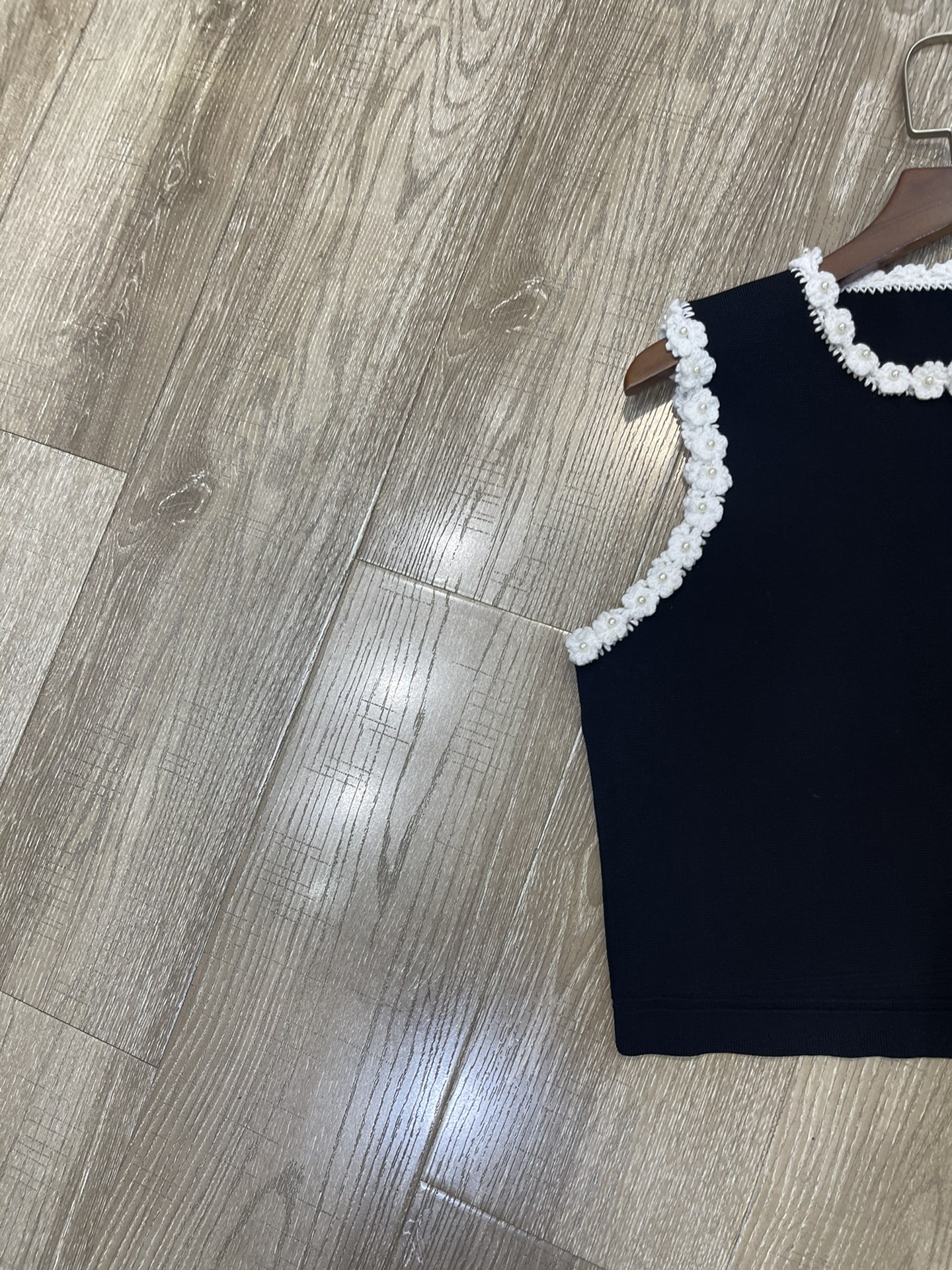 “High-Quality Women’s Dress with Pearls and Vest in Sandro Style” – p984 sets of p648 shirts, p612 semi-skirts, black “A” semi-sml. - 图片 3