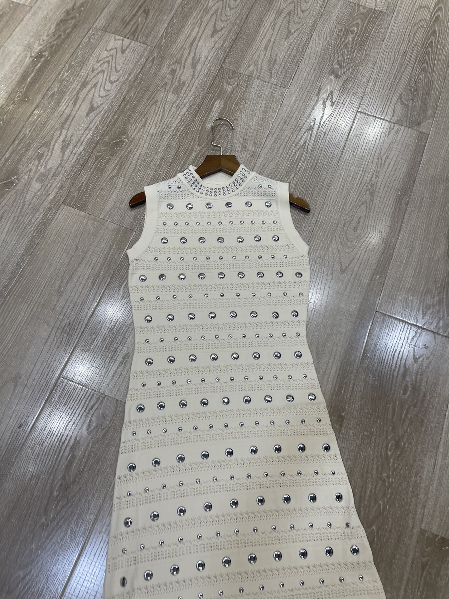 p708 High-end quality women’s dress packaged with Sandro’s new cuffless nails for 2025, sml - 图片 2