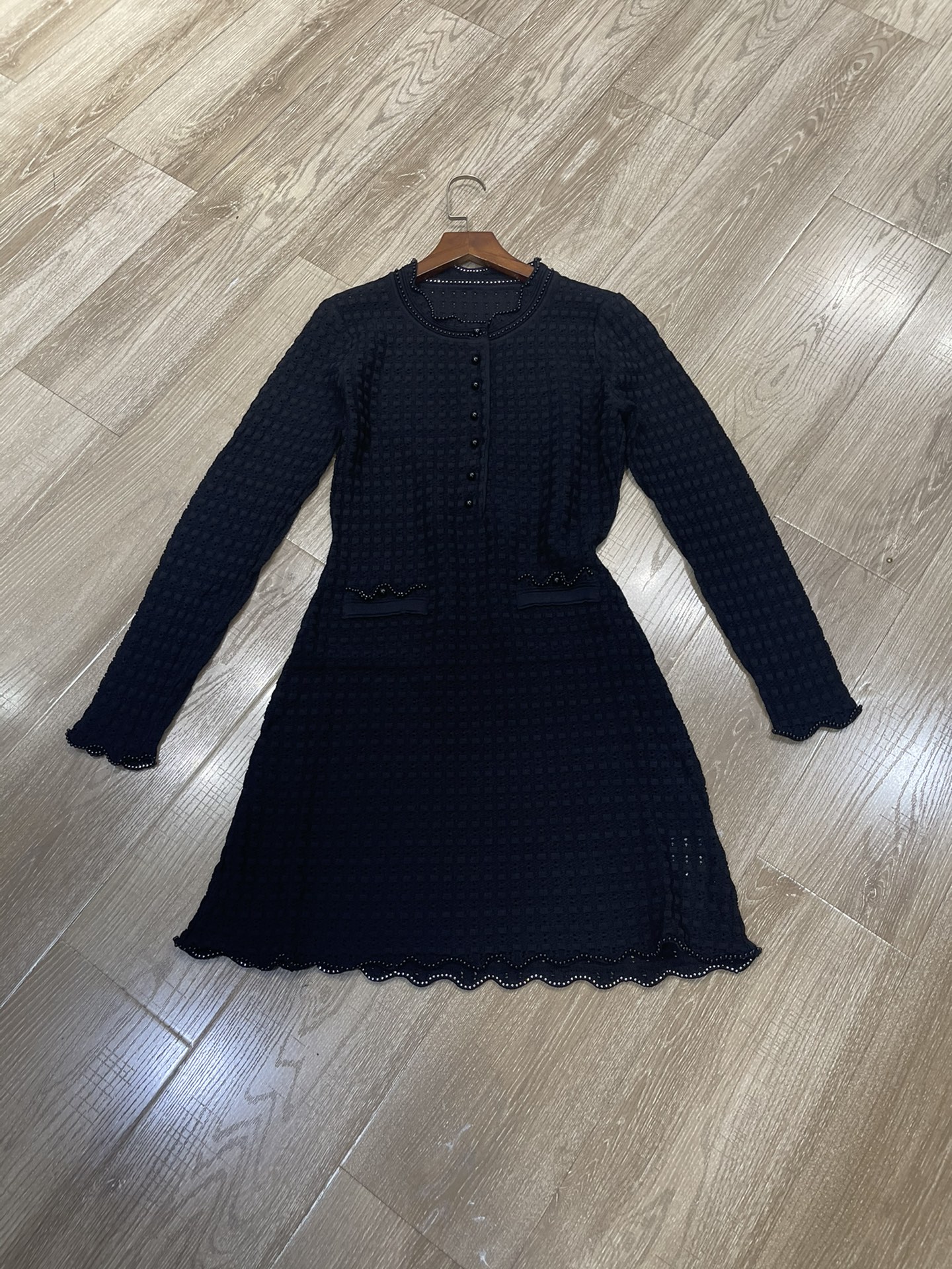 p708 High-end quality female dress package Sandro 2025, early autumn design blank-coloured knitted crotch dress sml