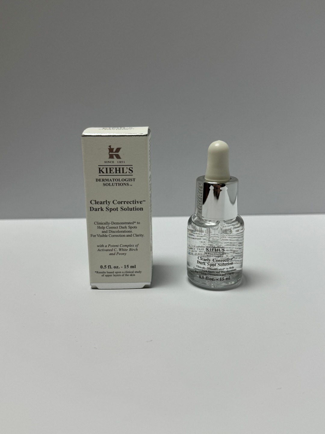 20! (Nota del pedido: muestra de esencia iluminadora de manchas de Kiehl's 15ml) Esencia iluminadora de manchas de Kieh…