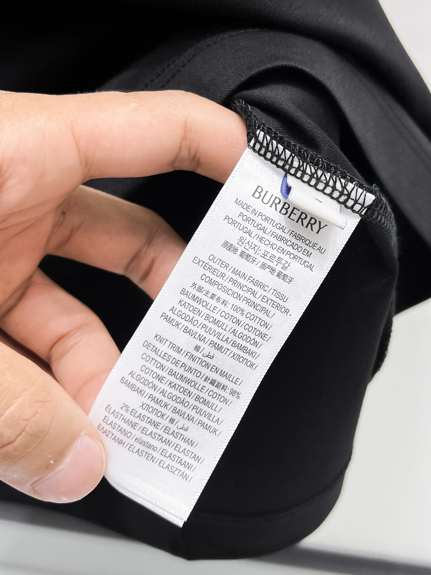  巴宝莉 顶级品质 2025款新品短袖！精选100支双面丝光棉面料，手感柔软。顶级进口私货，时尚设计潮流