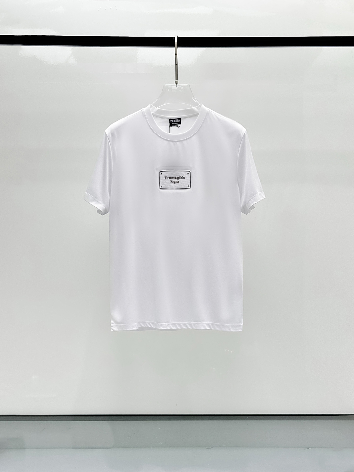  杰尼亚 顶级品质 2025款新品短袖！精选100支双面丝光棉面料，手感柔软。顶级进口私货，时尚设计潮流