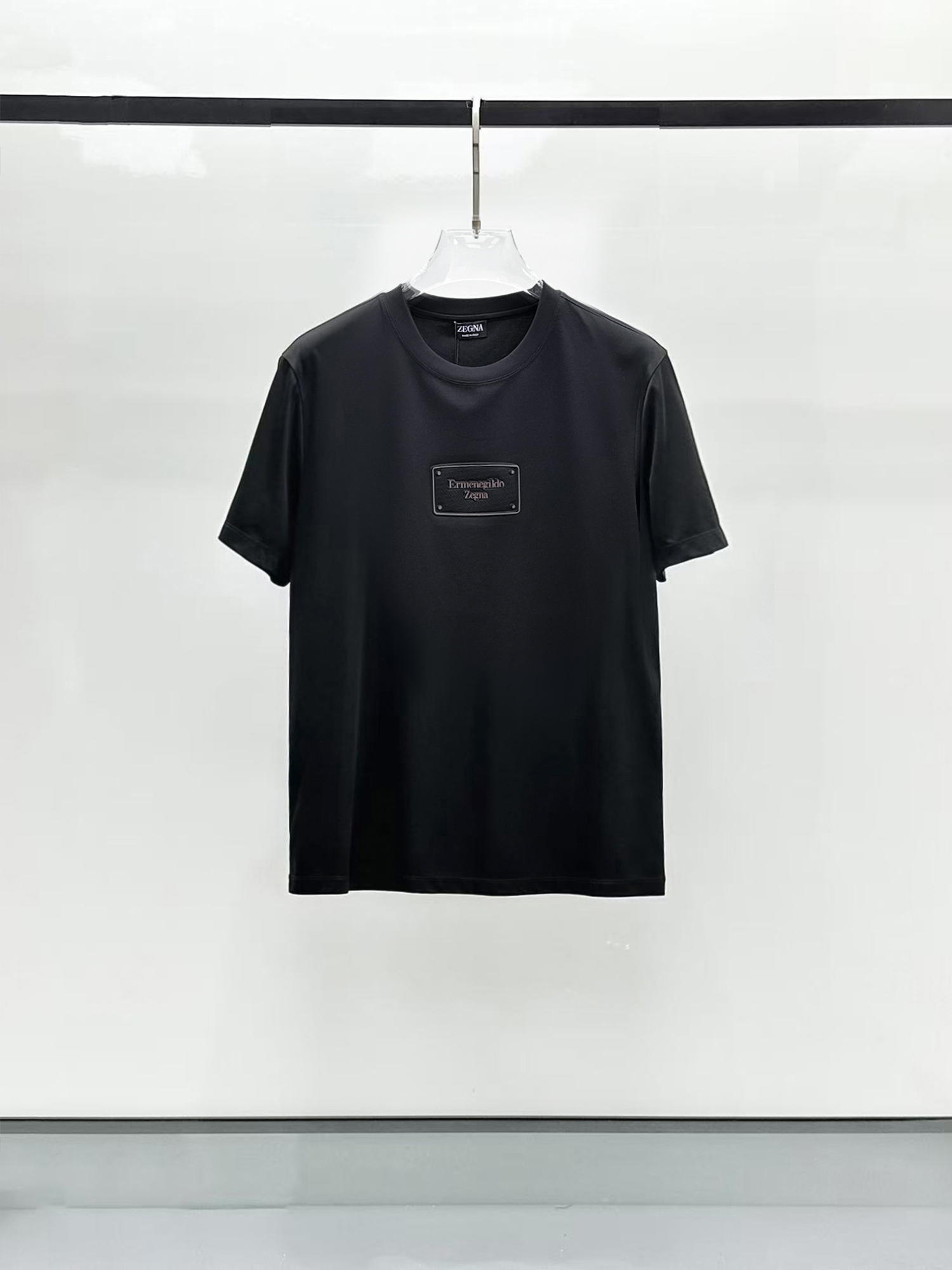  杰尼亚 顶级品质 2025款新品短袖！精选100支双面丝光棉面料，手感柔软。顶级进口私货，时尚设计潮流