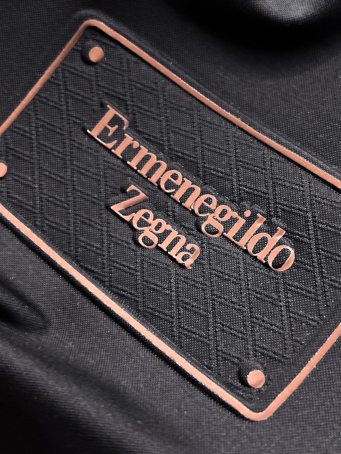  杰尼亚 顶级品质 2025款新品短袖！精选100支双面丝光棉面料，手感柔软。顶级进口私货，时尚设计潮流