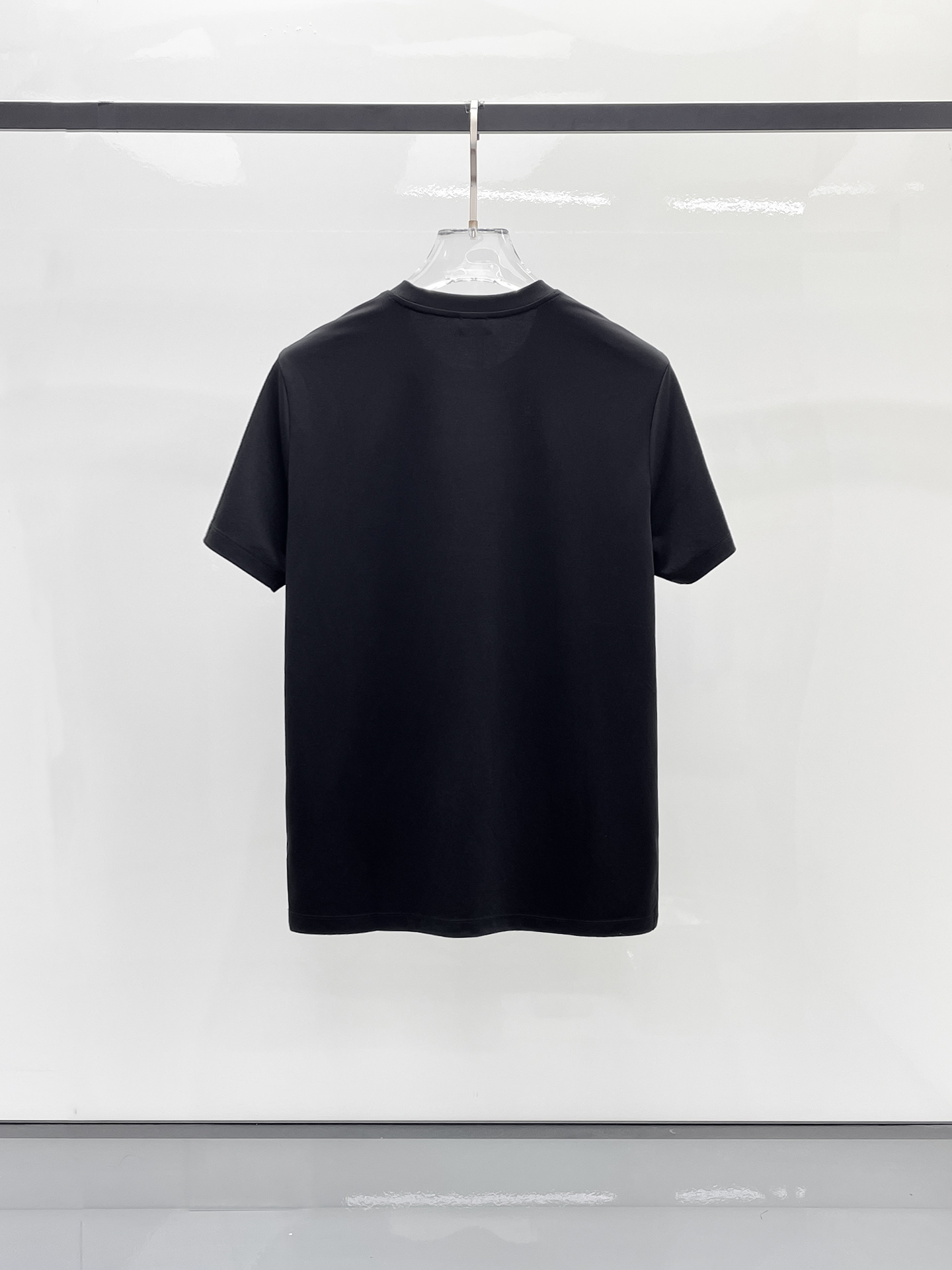  BC 2025春夏新款首发专柜最新款圆领短袖 高端订制 设计前卫时尚！品牌logo重工艺设计 高端定制