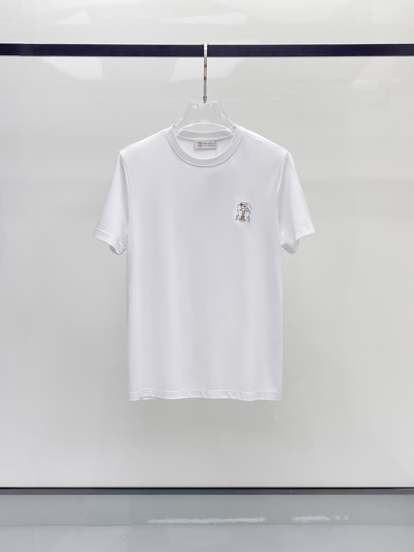  BC 2025春夏新款首发专柜最新款圆领短袖 高端订制 设计前卫时尚！品牌logo重工艺设计 高端定制