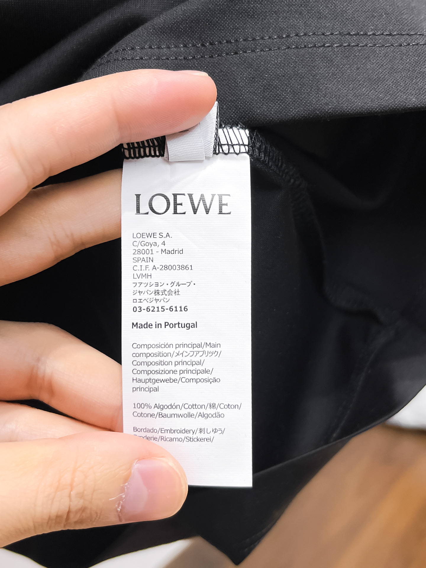 罗意威 系列 VIP高级定制 2025新款短袖 百搭款式 任何人都可以轻松驾驭 面料全订制工艺 高定一等