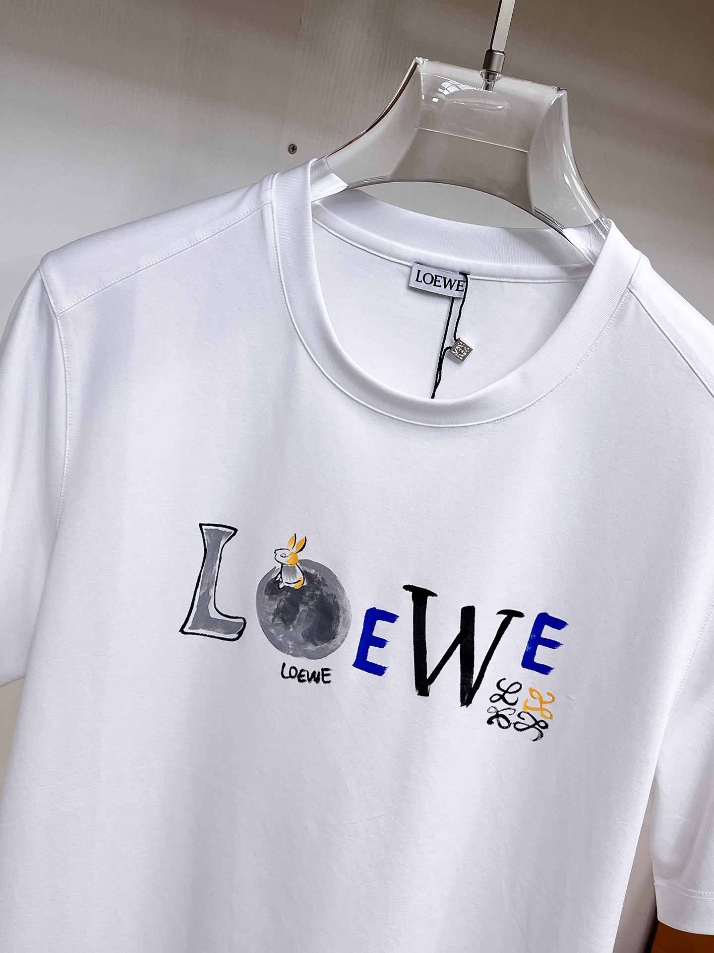 罗意威 系列 VIP高级定制 2025新款短袖 百搭款式 任何人都可以轻松驾驭 面料全订制工艺 高定一等