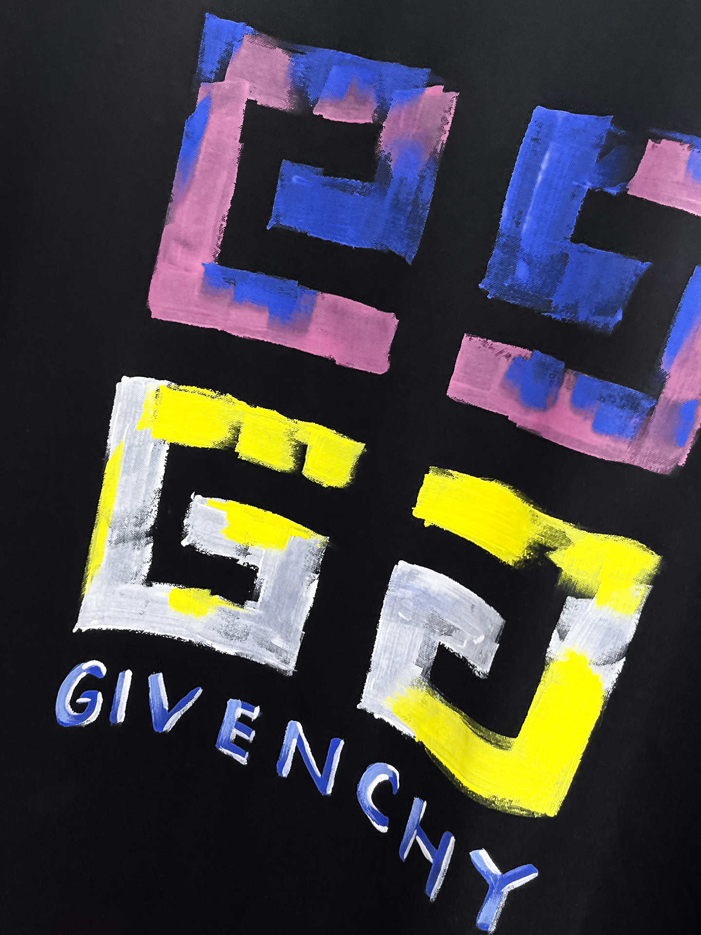 纪梵希 系列 VIP高级定制 2025新款短袖 百搭款式 任何人都可以轻松驾驭 面料全订制工艺 高定一等