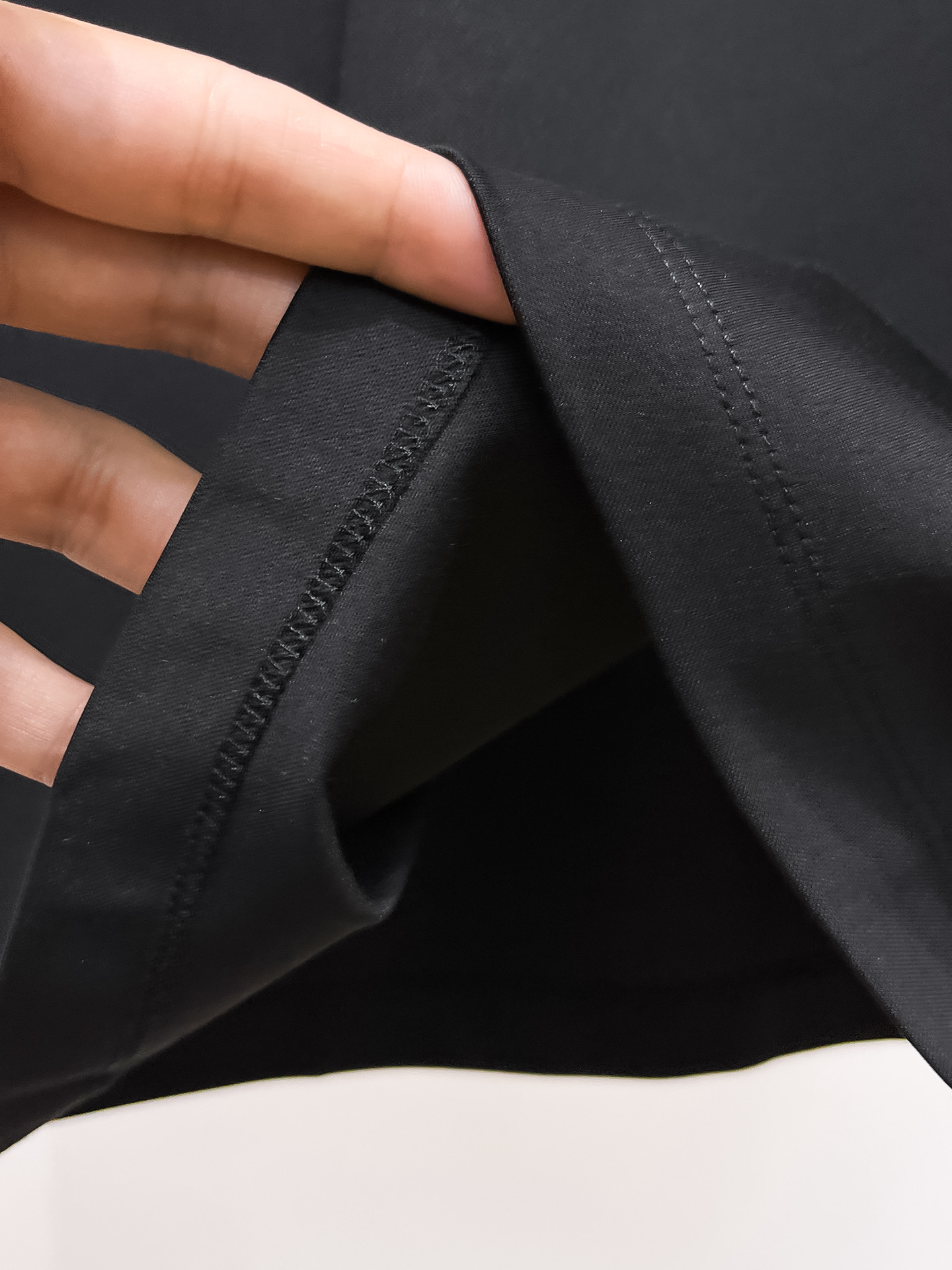 1v 路易威登 系列 VIP高级定制 2025新款短袖 百搭款式 任何人都可以轻松驾驭 面料全订制工艺 