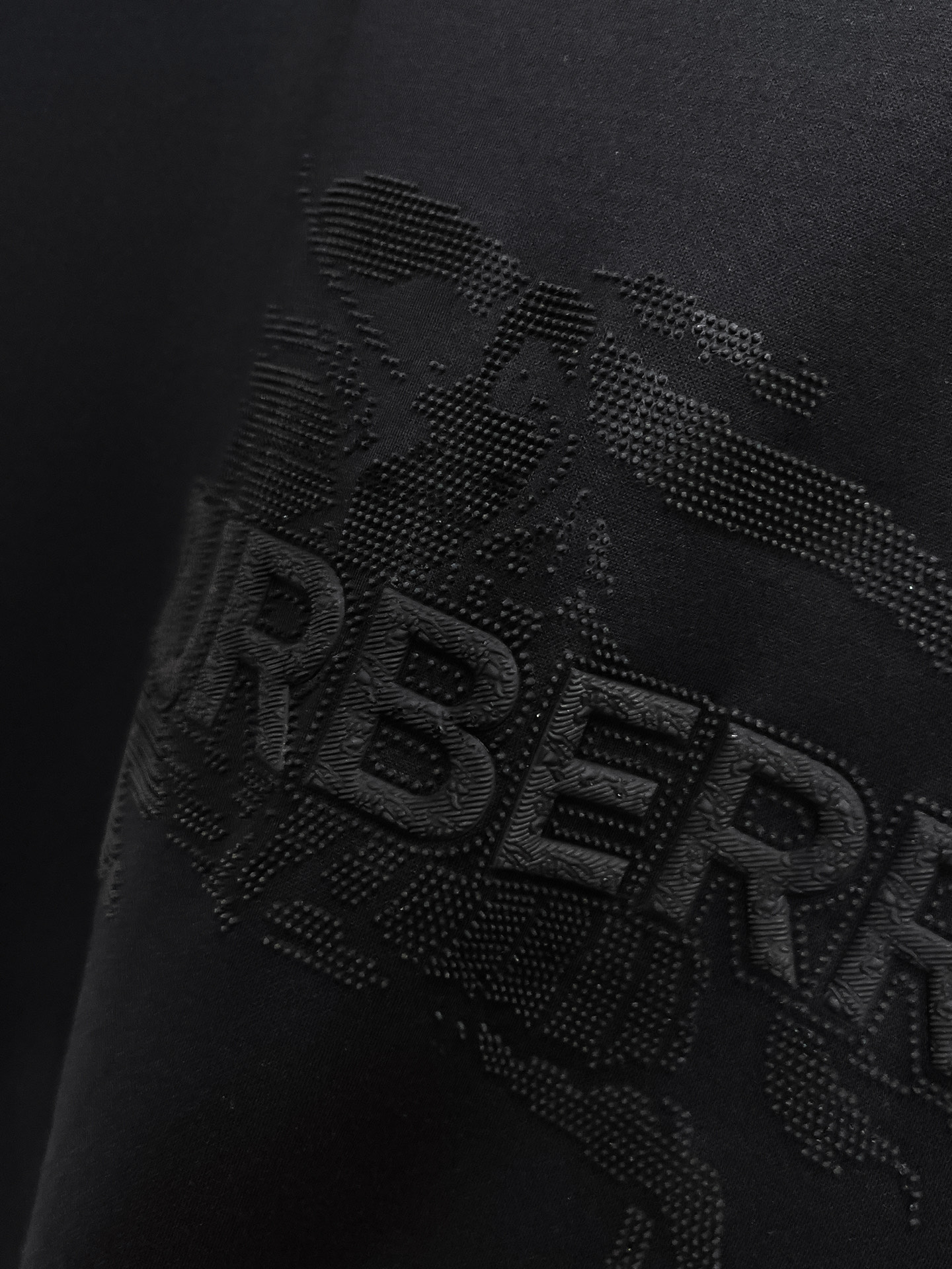 巴宝莉 系列 VIP高级定制 2025新款短袖 百搭款式 任何人都可以轻松驾驭 面料全订制工艺 高定一等