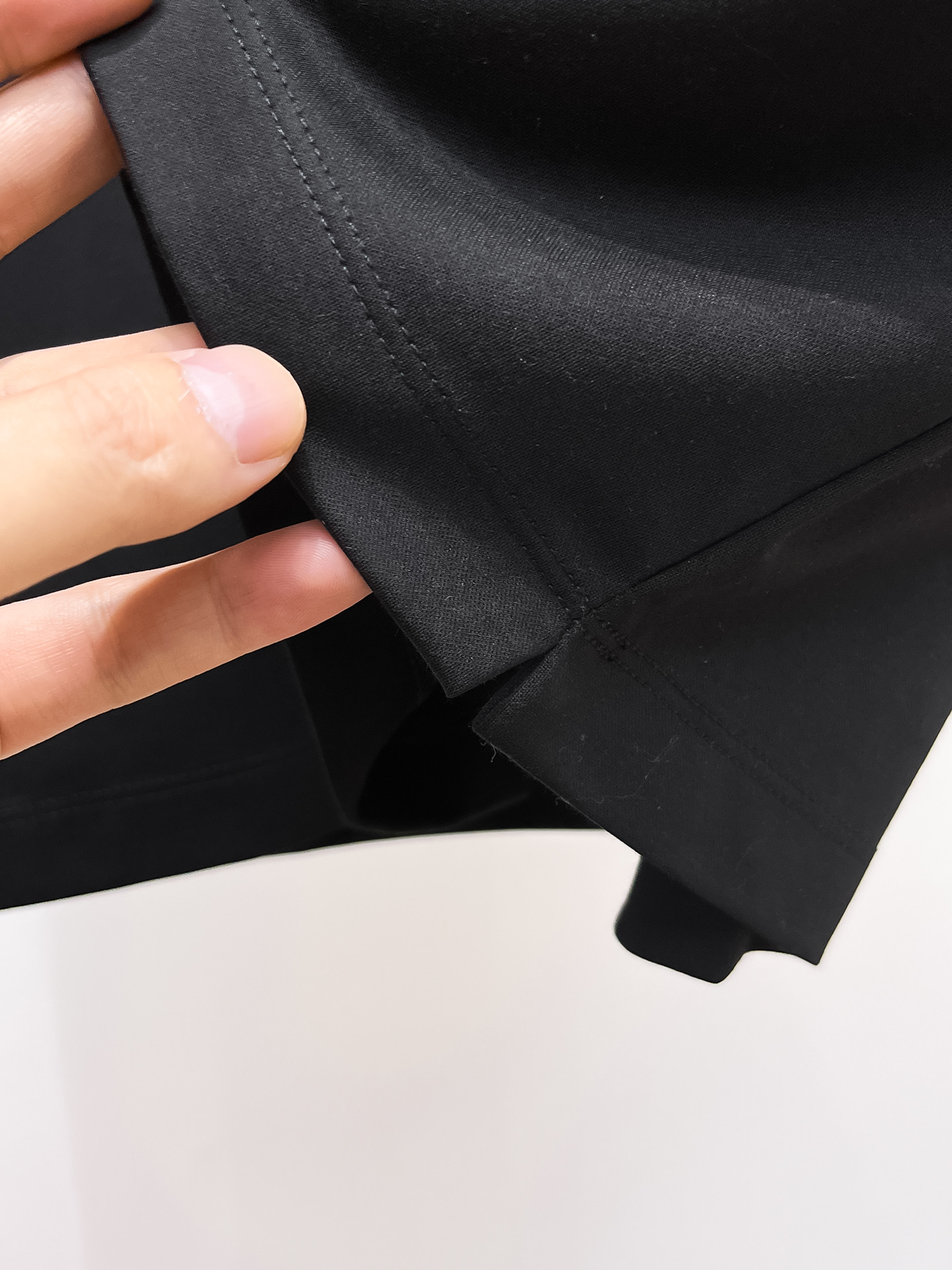 斯蒂芬 系列 VIP高级定制 2025新款短袖 百搭款式 任何人都可以轻松驾驭 面料全订制工艺 高定一等