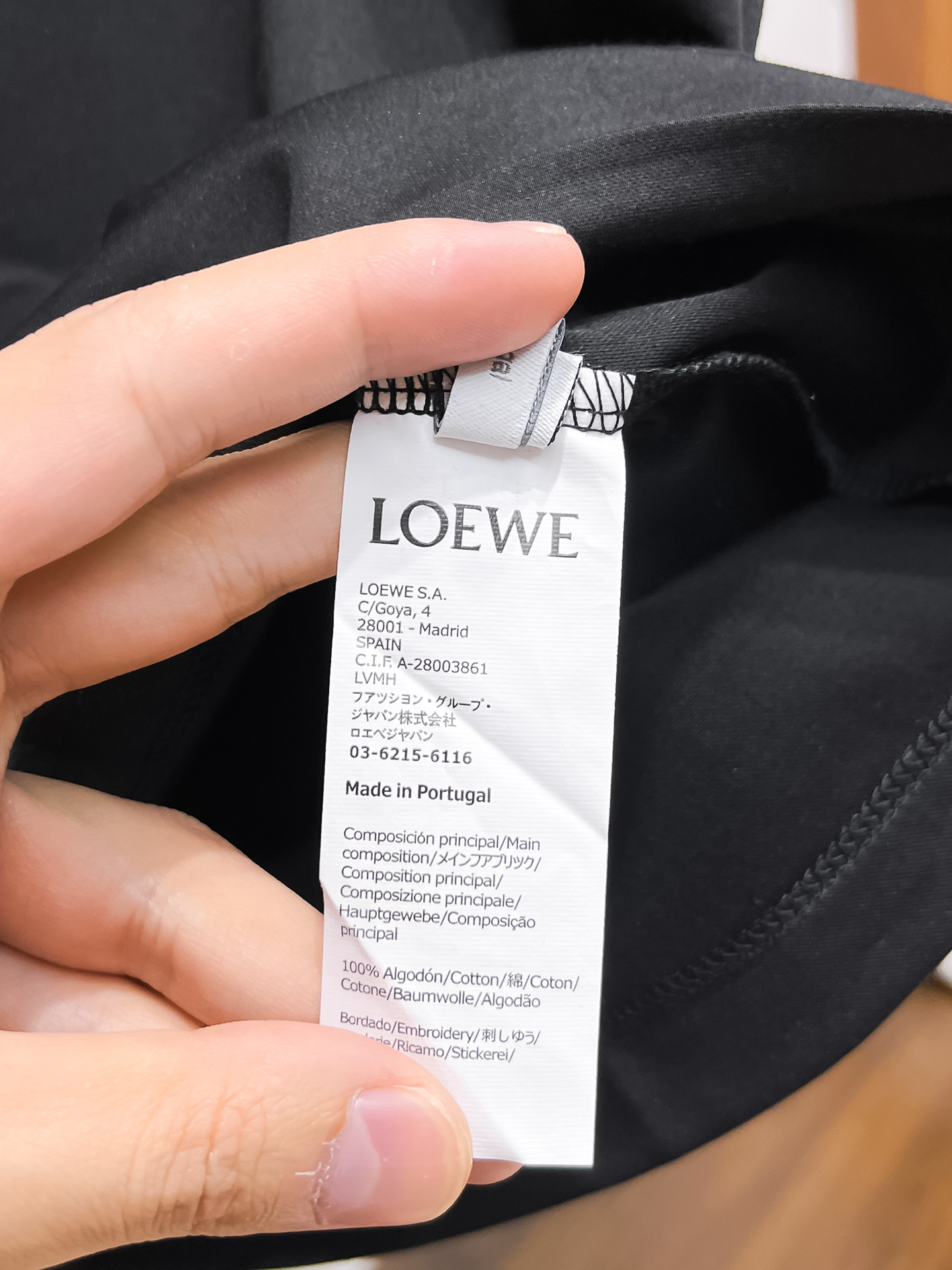 罗意威 系列 VIP高级定制 2025新款短袖 百搭款式 任何人都可以轻松驾驭 面料全订制工艺 高定一等