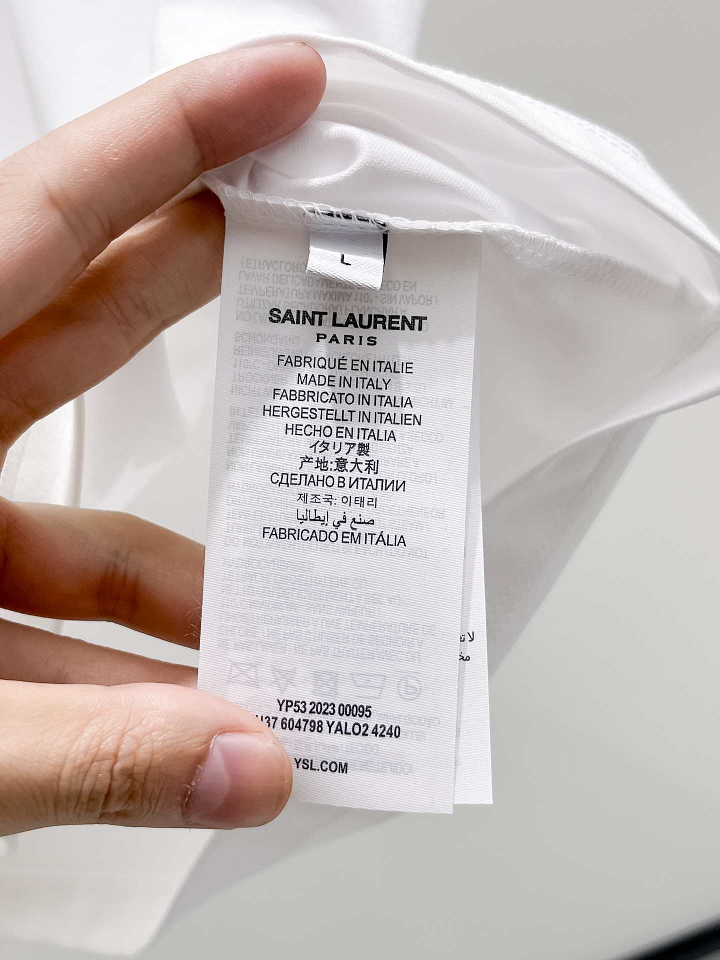  罗意威 2025春夏新款首发专柜最新款圆领短袖 高端订制 设计前卫时尚！品牌logo重工艺设计 高端定