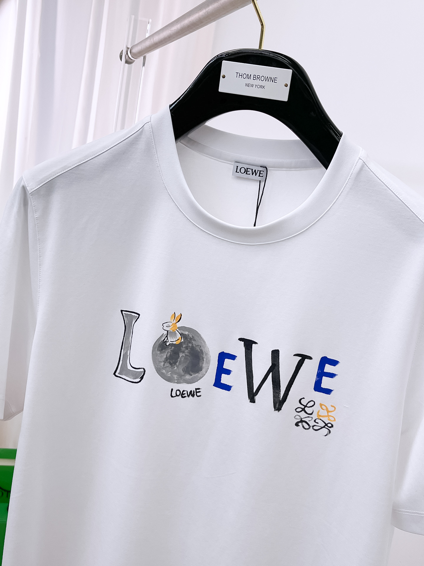  罗意威 2025春夏新款首发专柜最新款圆领短袖 高端订制 设计前卫时尚！品牌logo重工艺设计 高端定