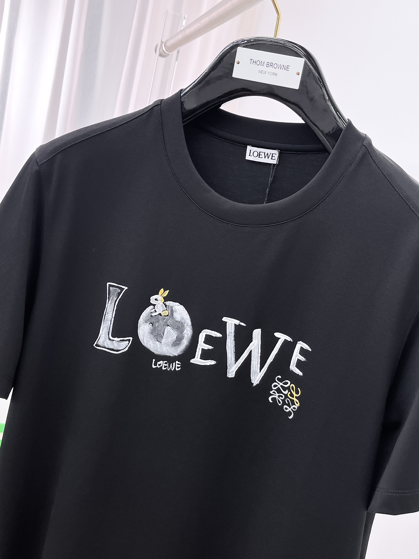  罗意威 2025春夏新款首发专柜最新款圆领短袖 高端订制 设计前卫时尚！品牌logo重工艺设计 高端定