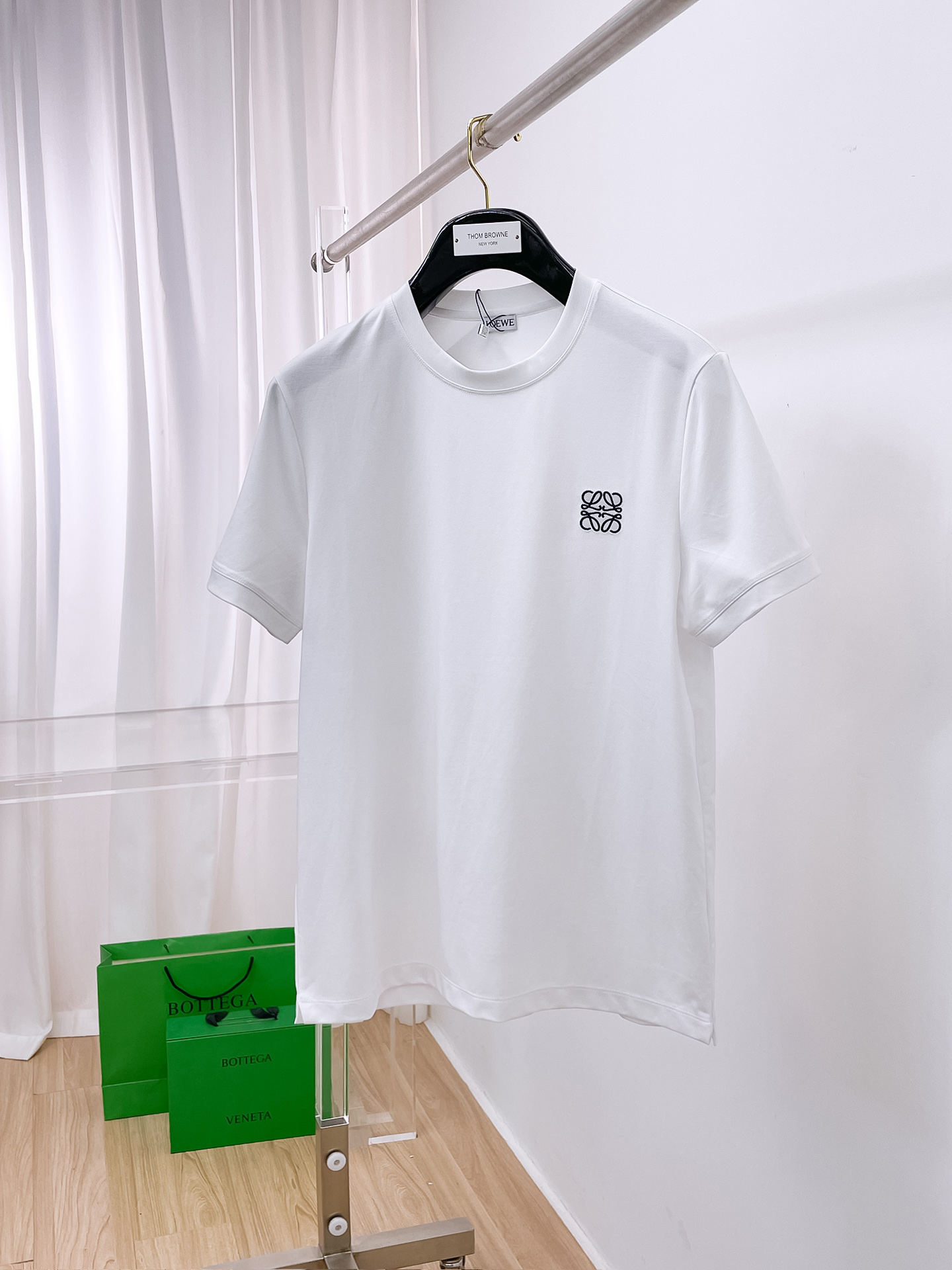  罗意威 2025春夏新款首发专柜最新款圆领短袖 高端订制 设计前卫时尚！品牌logo重工艺设计 高端定