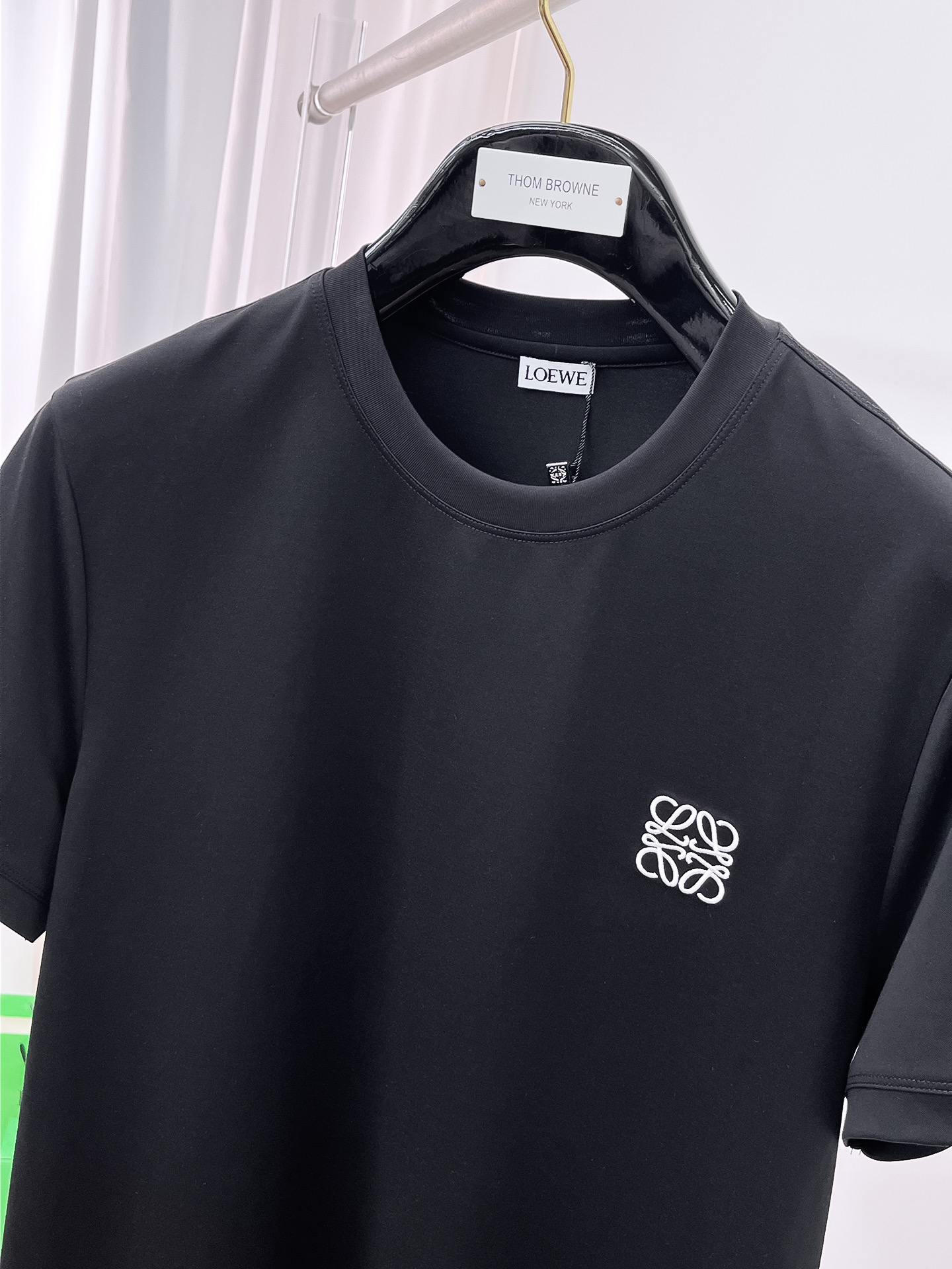  罗意威 2025春夏新款首发专柜最新款圆领短袖 高端订制 设计前卫时尚！品牌logo重工艺设计 高端定