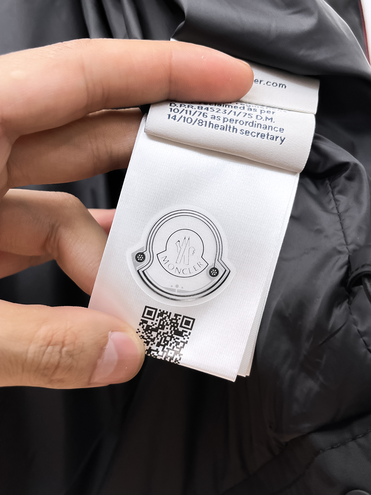 蒙口 2025早秋男士高端时装款连帽户外夹克外套，官方专柜主推展示，香港洋行渠道，户外必选单品，独家出售