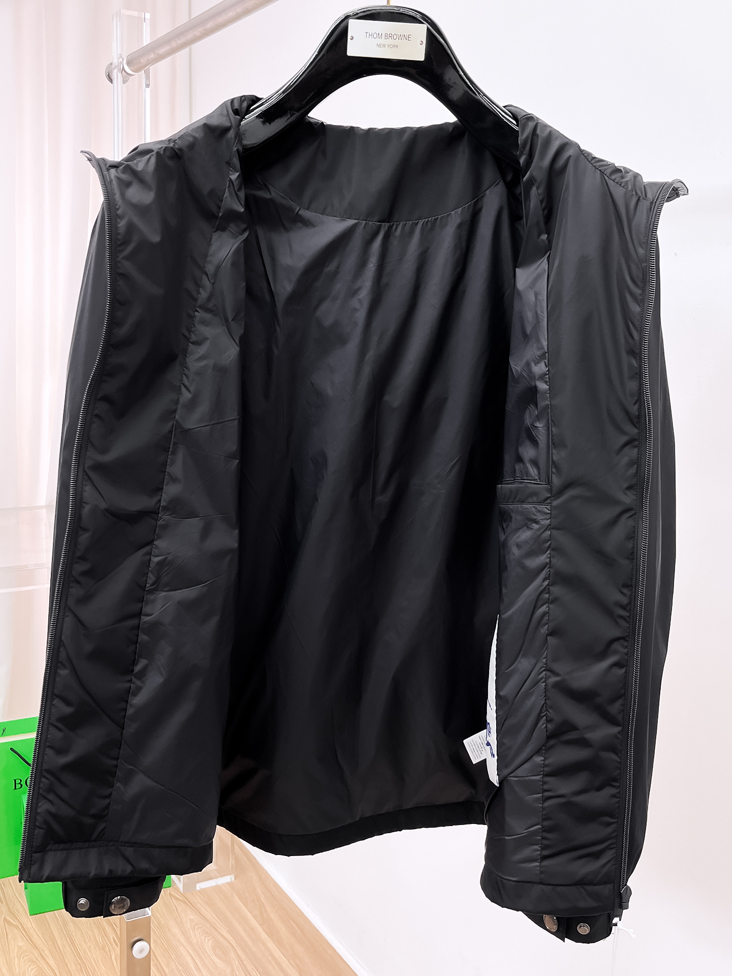 巴宝莉 2025早秋男士高端时装款连帽户外夹克外套，官方专柜主推展示，香港洋行渠道，户外必选单品，独家出