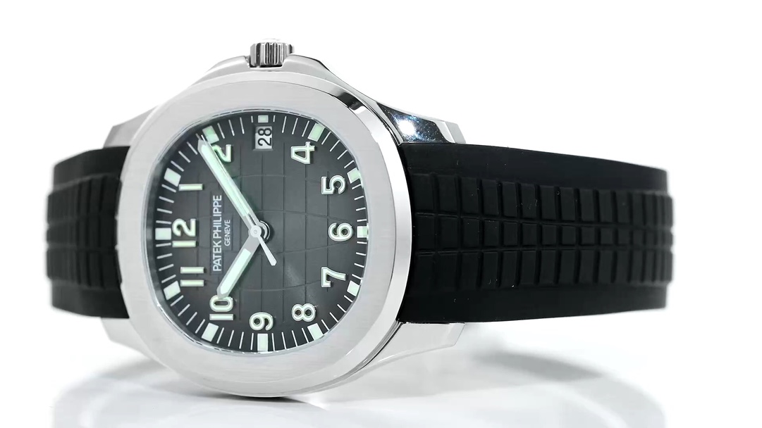 פטק פיליפ Patek Philippe Aquanaut שעונים שחור סגול לבן מקריב גברים קפוא גומא חומר פלדה אופנה מכנסיים מתוקים.