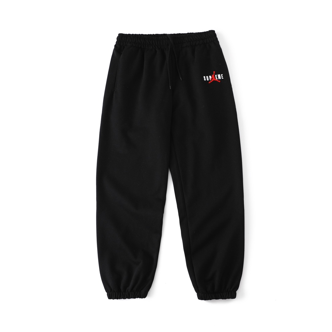 Supreme x Jordan FW24 Joint Funds Collection: Velvet Suit/Pants in Black, Various Sizes. - 图片 3