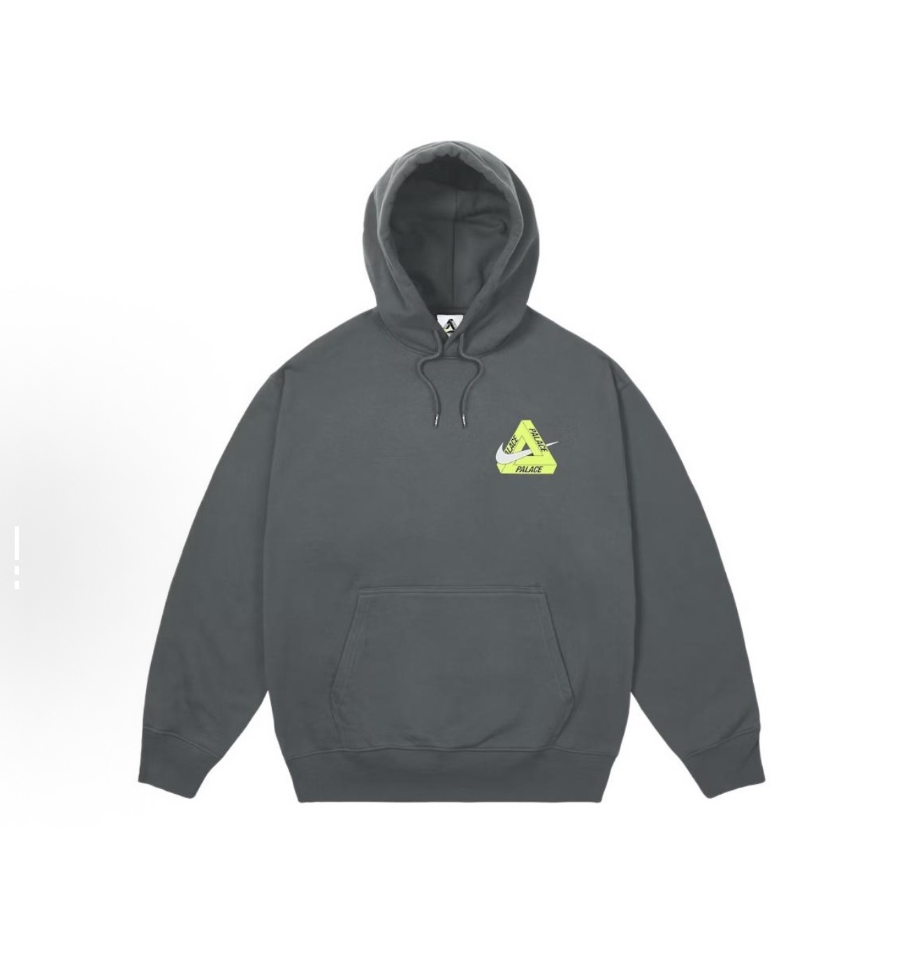 版本🐮货 （此款售后到年后）💰280 
PALACE x Nike 联名款 FW25 TRI SWOOSH HOOD 重叠logo印花 套头连帽卫衣 男女同款
打造个性机能运动元素风 行走的大Logo
四色首发！！喜欢的别错过
颜色：黑色 米白 碳灰 浅灰
尺码：S M L XL
S 胸围122  衣长69  肩宽60  袖长57
M胸围126  衣长71   肩宽61  袖长58
L 胸围130   衣长73  肩宽62 袖长59
XL胸围134  衣长75   肩宽63  袖长60
资讯图